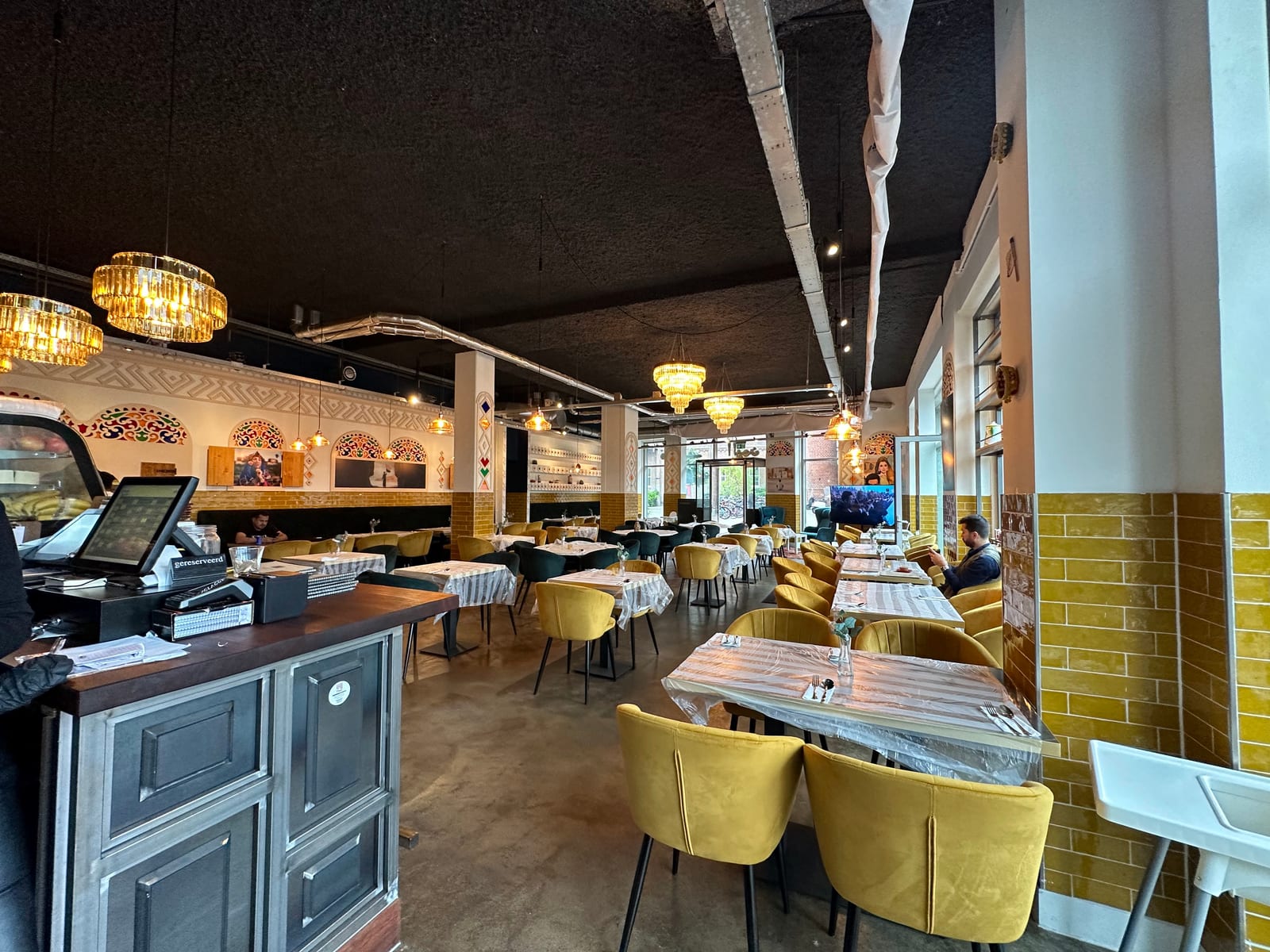 Belqees Restaurant & Cafe — مطعم وكافيه بلقيس