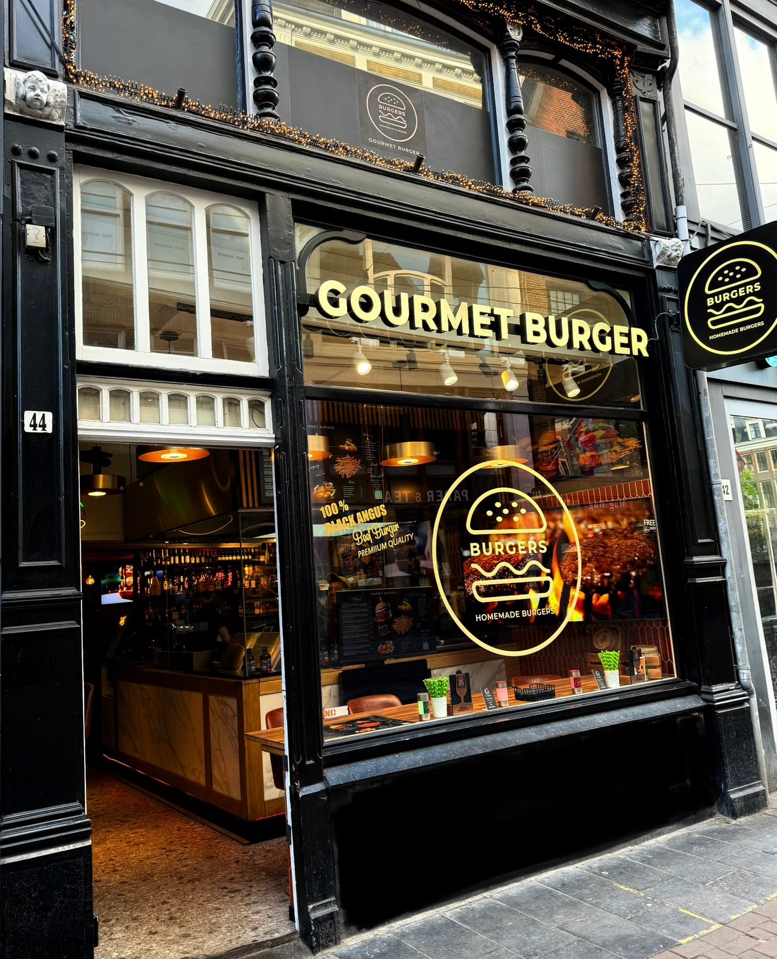 Gourmet Burger