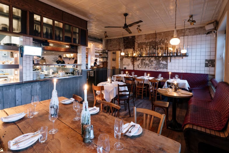 Le French Café