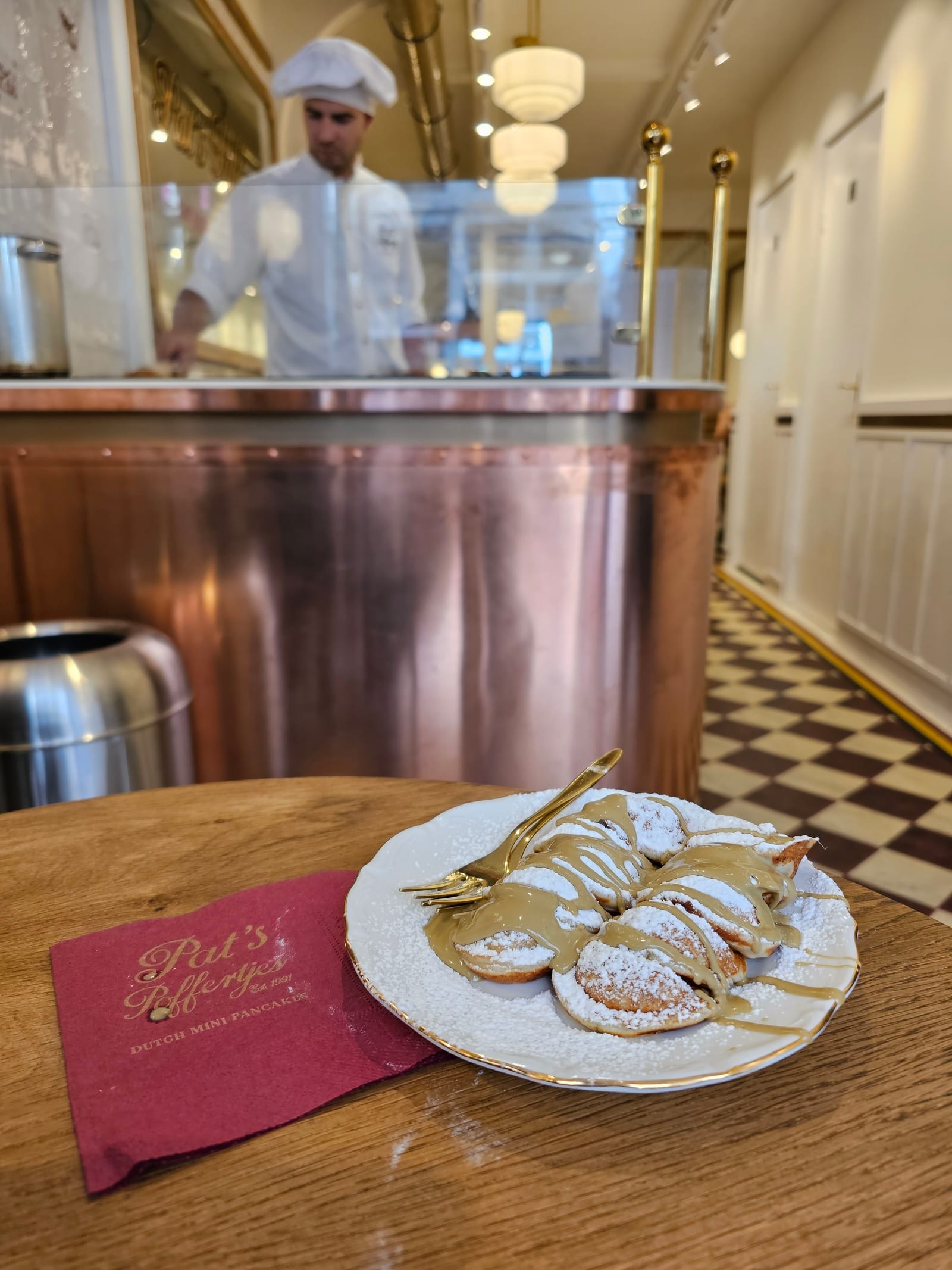 Pat's Poffertjes Oude Leliestraat