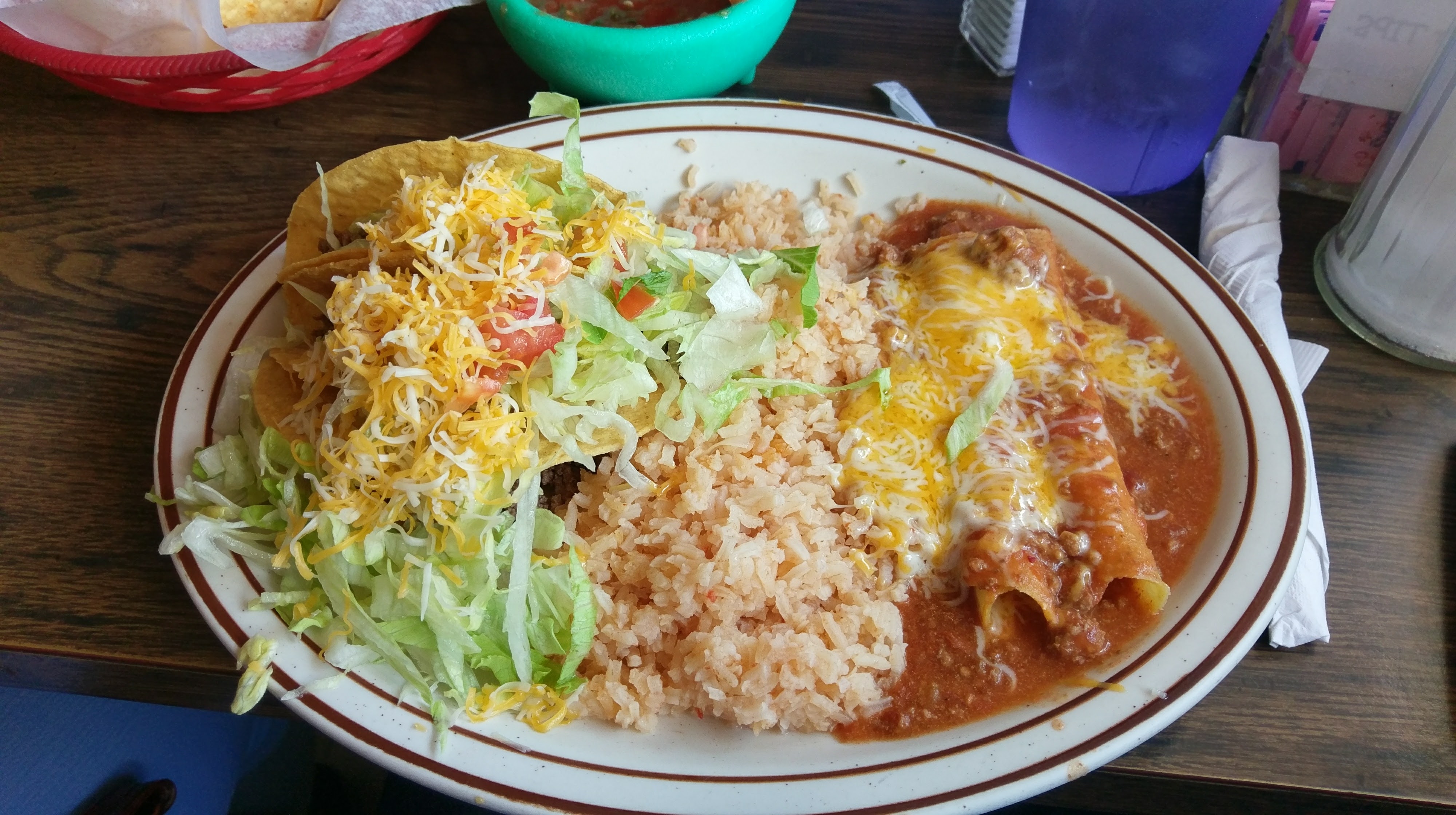 Bigotes Restaurant