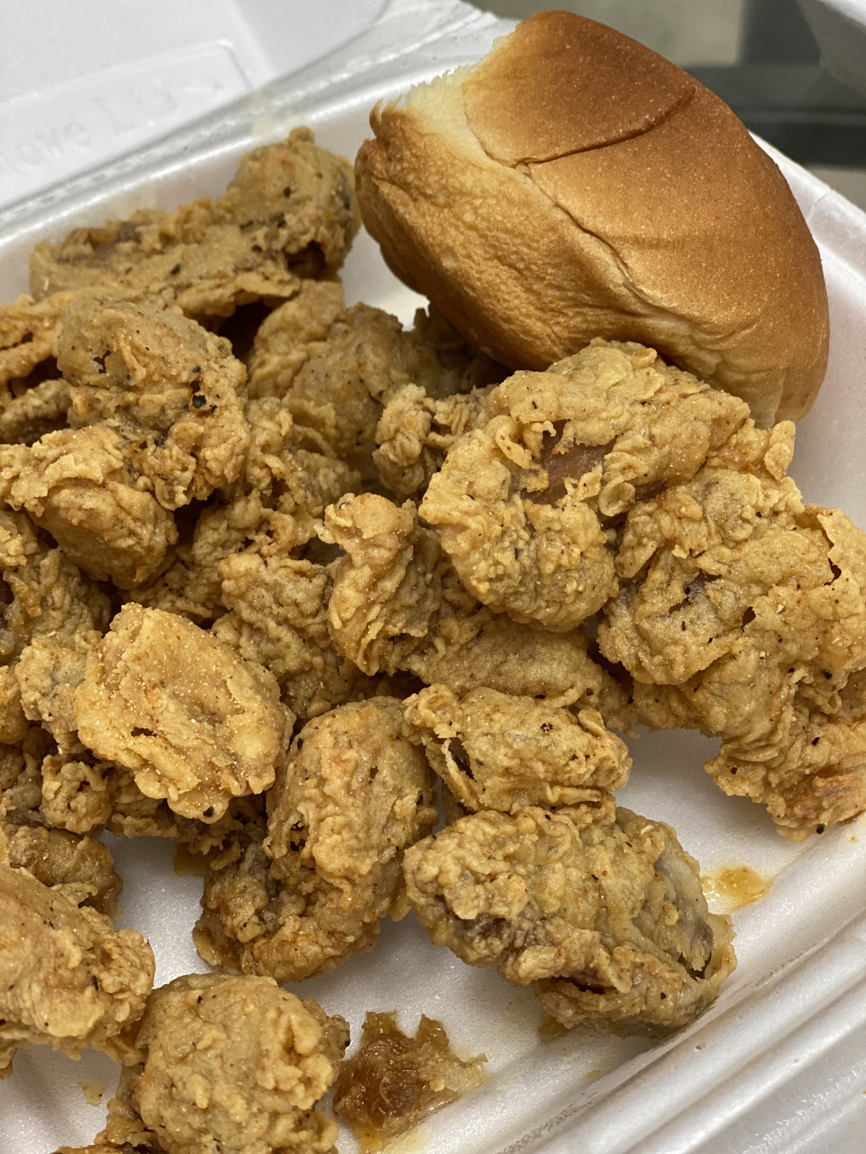 Peter's Chicken, Burger, Wings, & Seafood