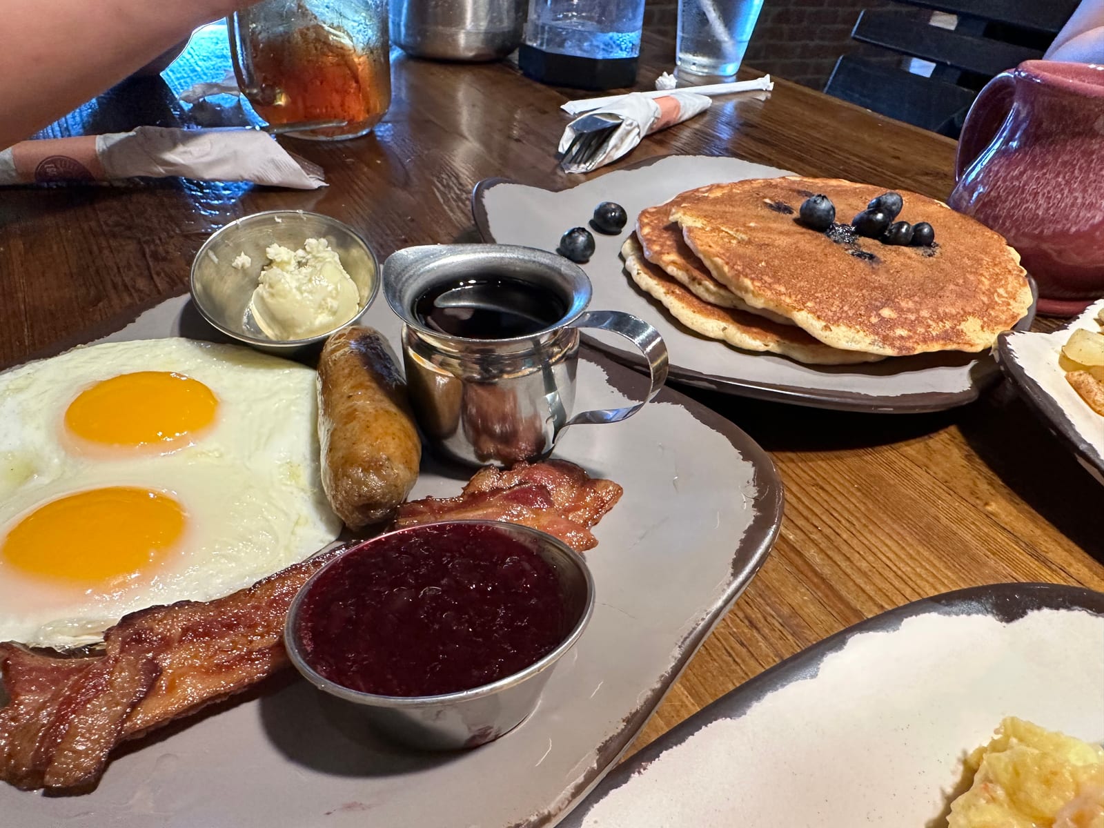 Egg Harbor Cafe