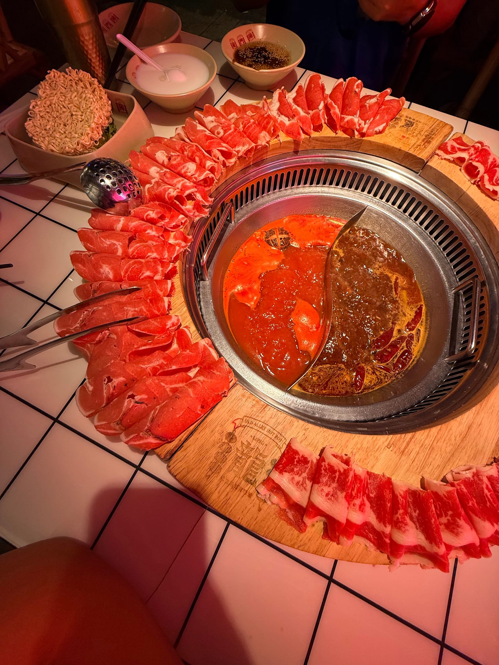 Old Alley Hot Pot Austin | 龙门阵火锅奥斯丁店