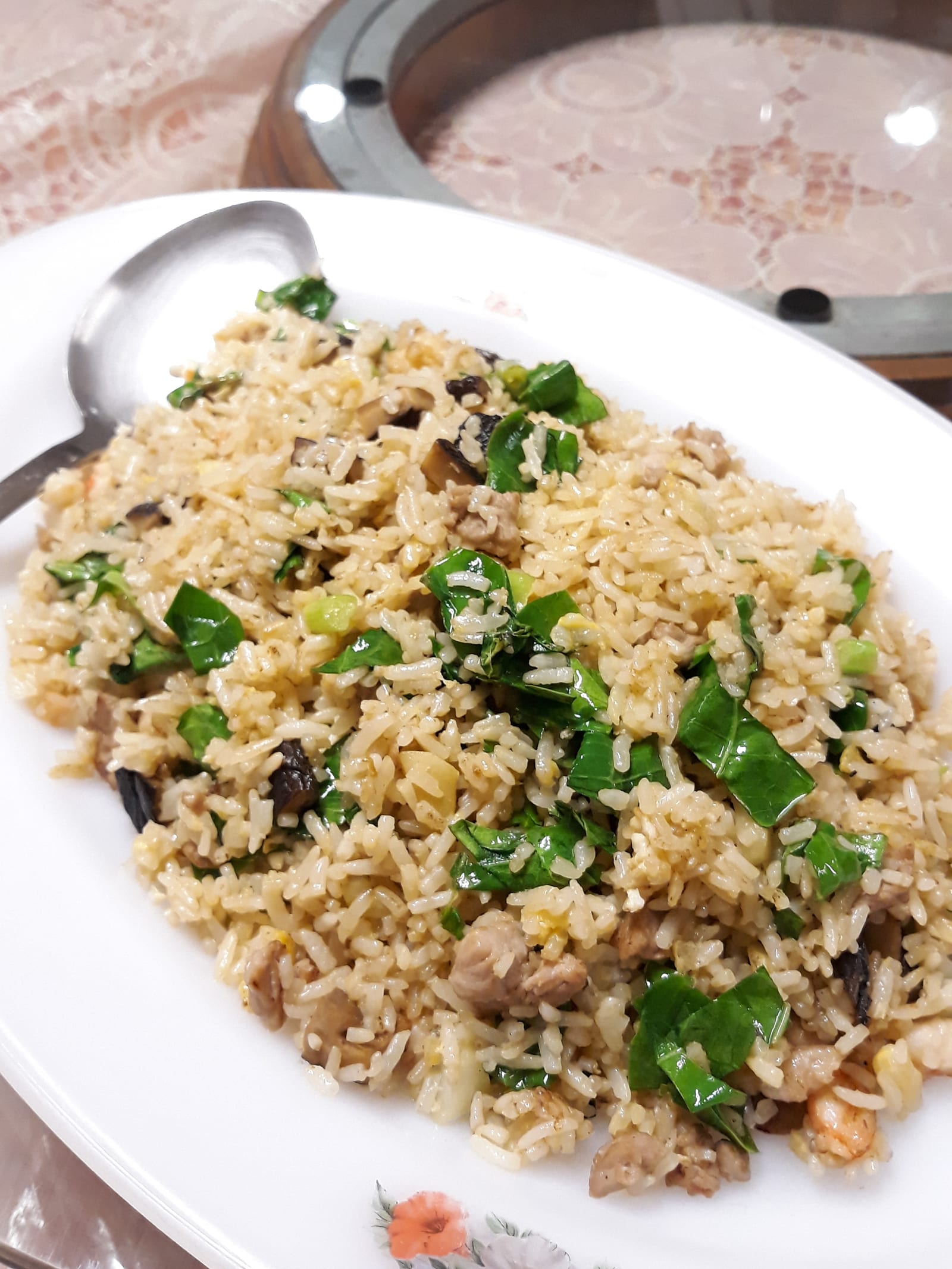 เหลียงโก๋ โภชนา