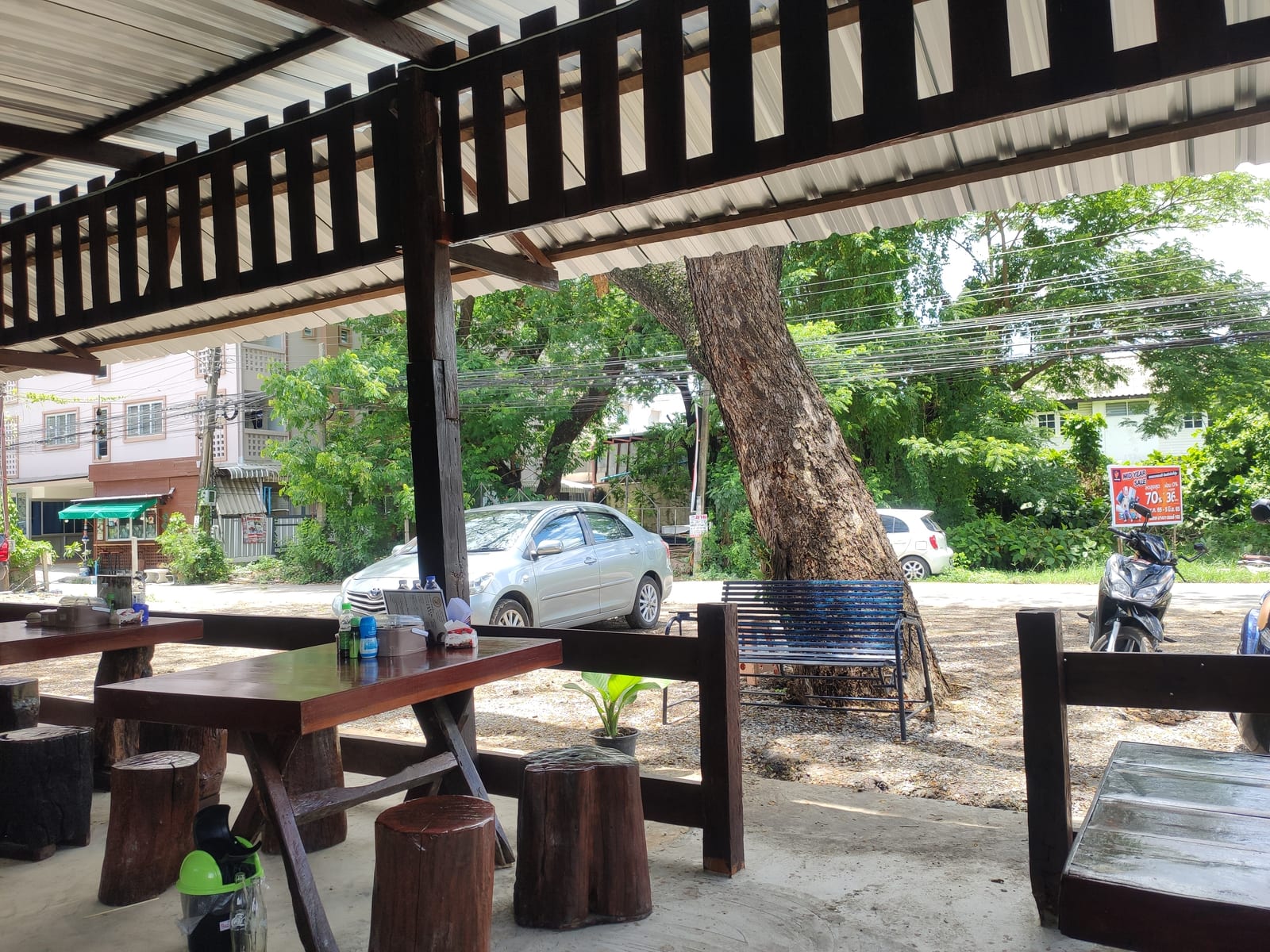 นายหนวด3 เนื้อตุ๋น หมูตุ๋น ลาดพร้าว 101ซ.48