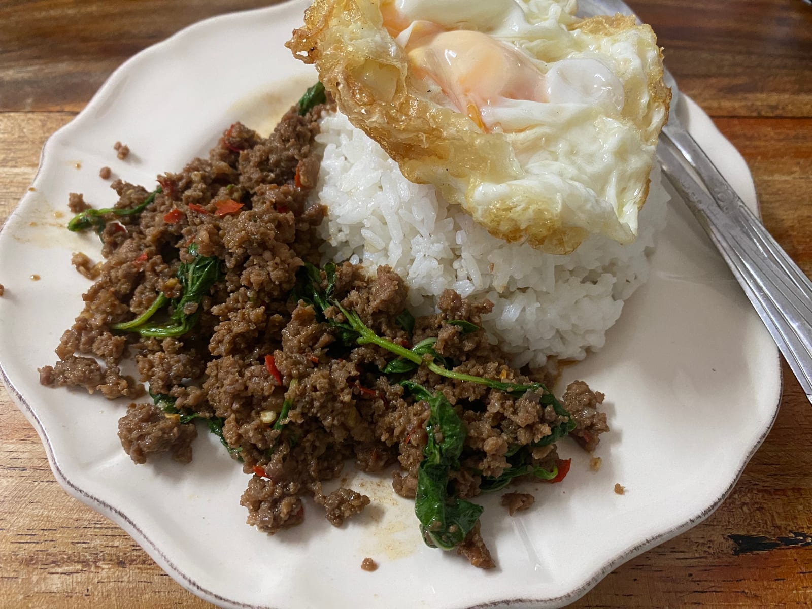 ก๋วยเตี๋ยวเนื้อเตาถ่านตา-ยาย50ปี