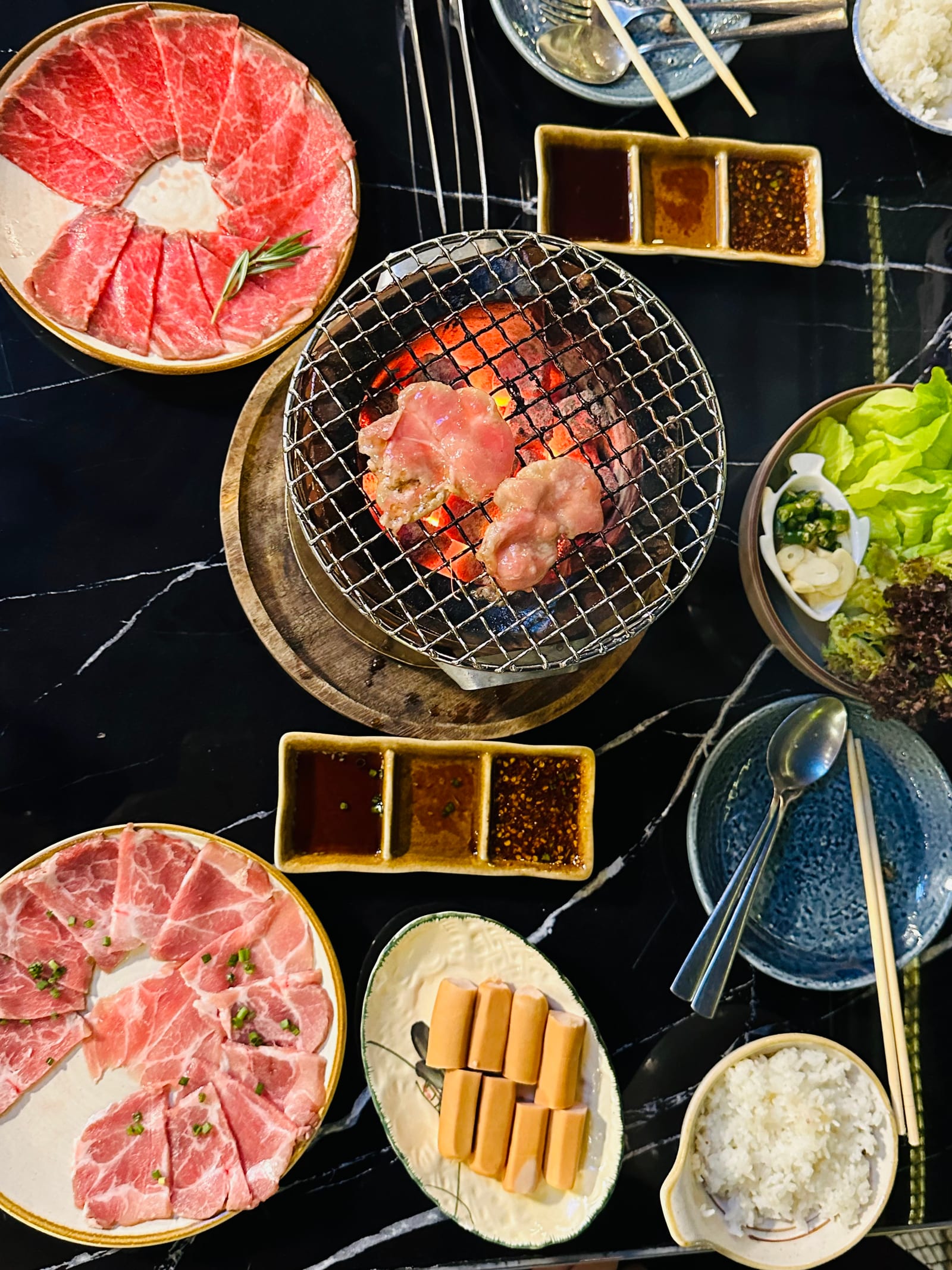 Beyond Beef & Bar Rooftop Airport ( やきにく ) (烤牛肉) Restaurant