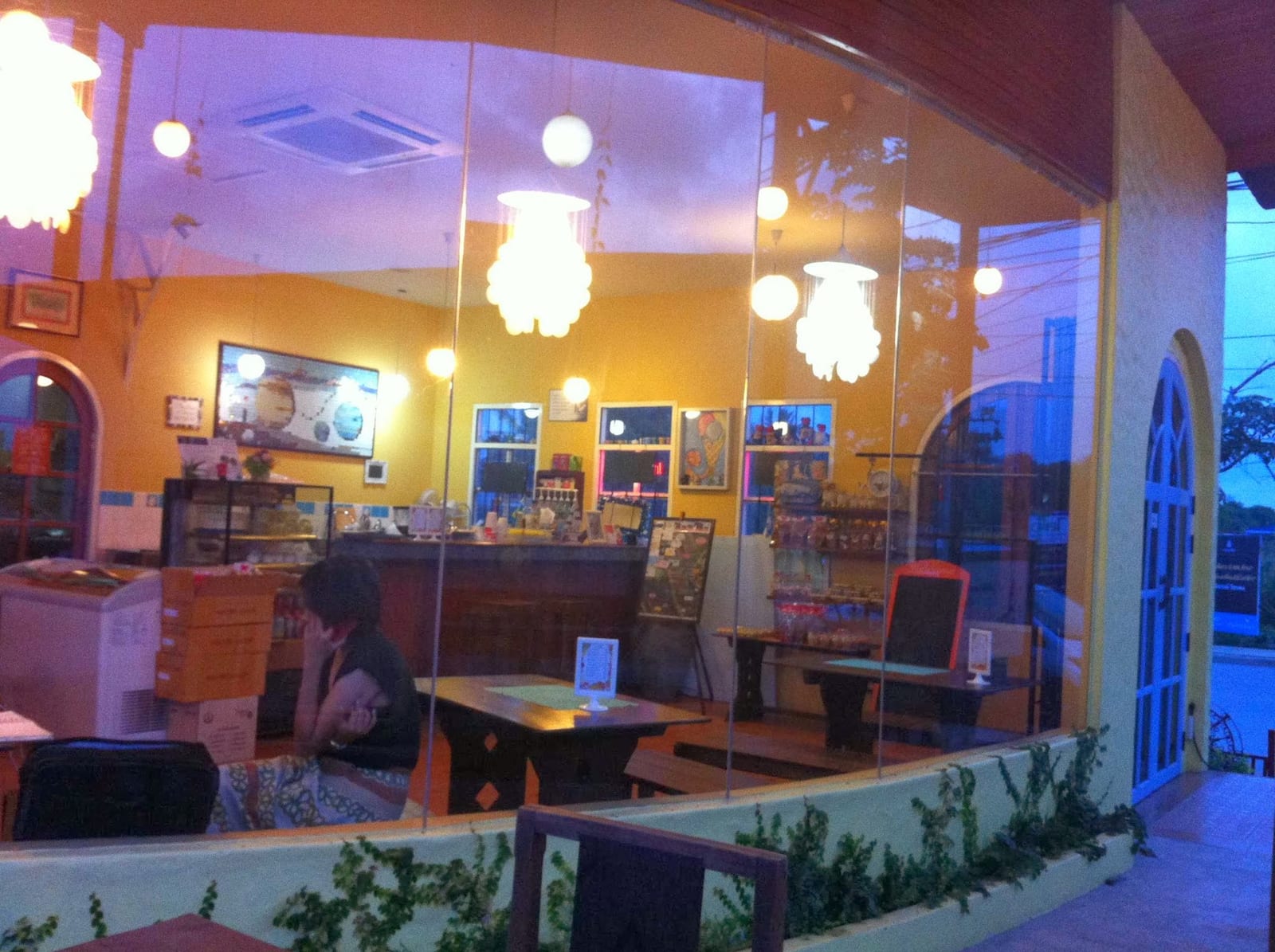 Lighthouse Cafe' Watcharapol