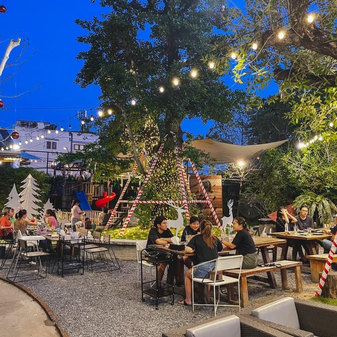 The Rabbit's Grove Cafe & Restaurant