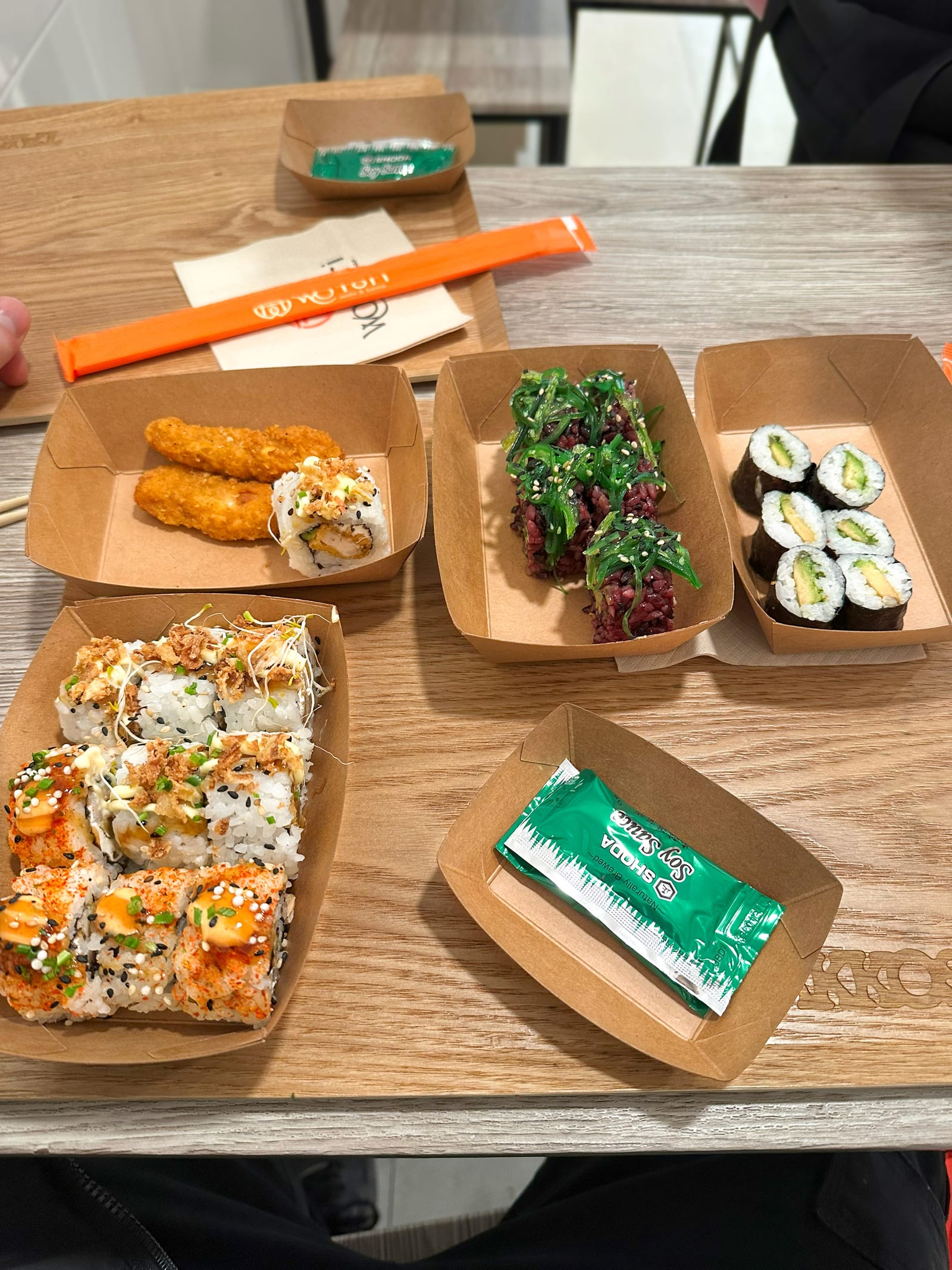 Wotori, Sushi & Bento