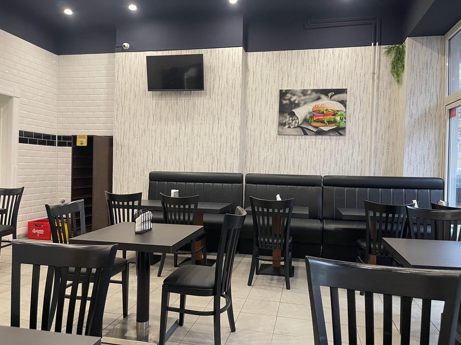 Burger Home