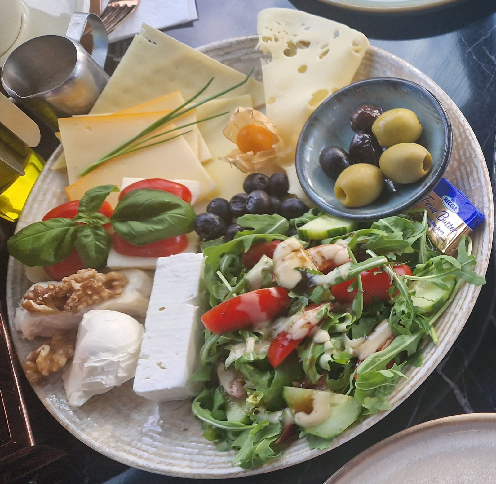 Dreieck Café Und Restaurant