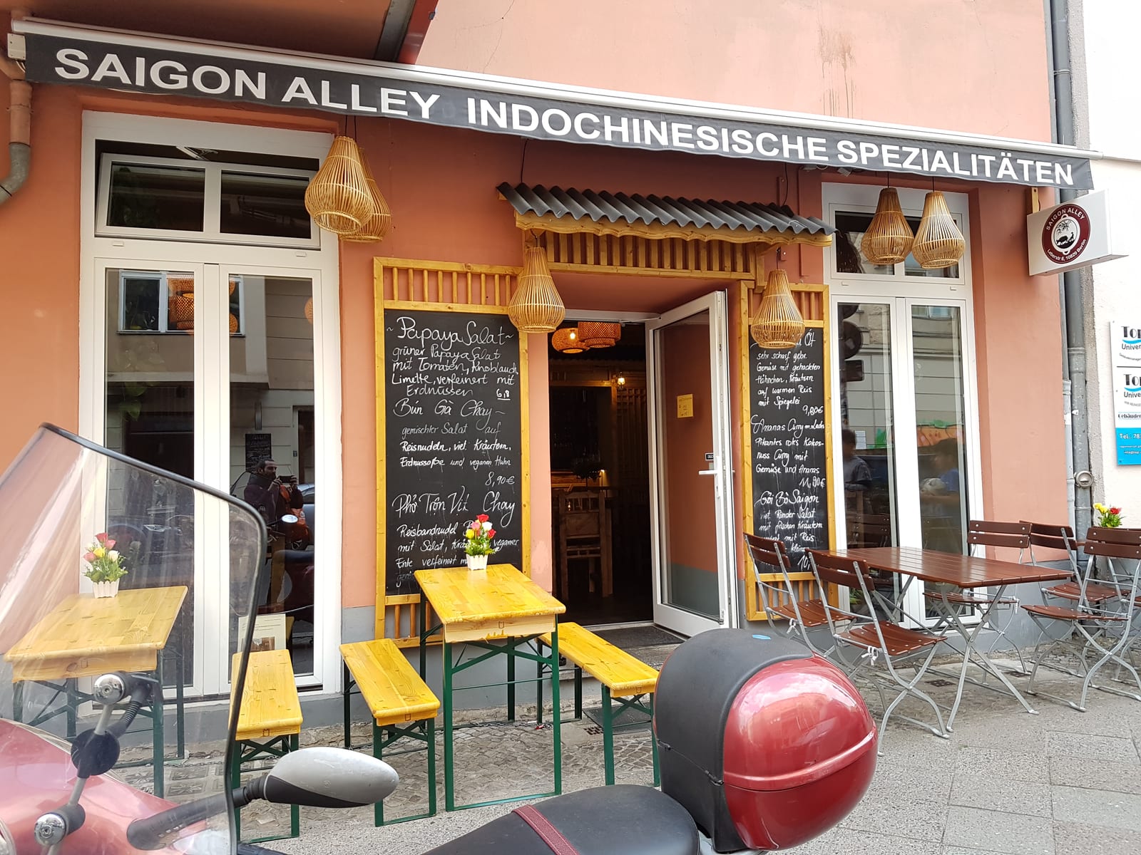 Saigon Alley