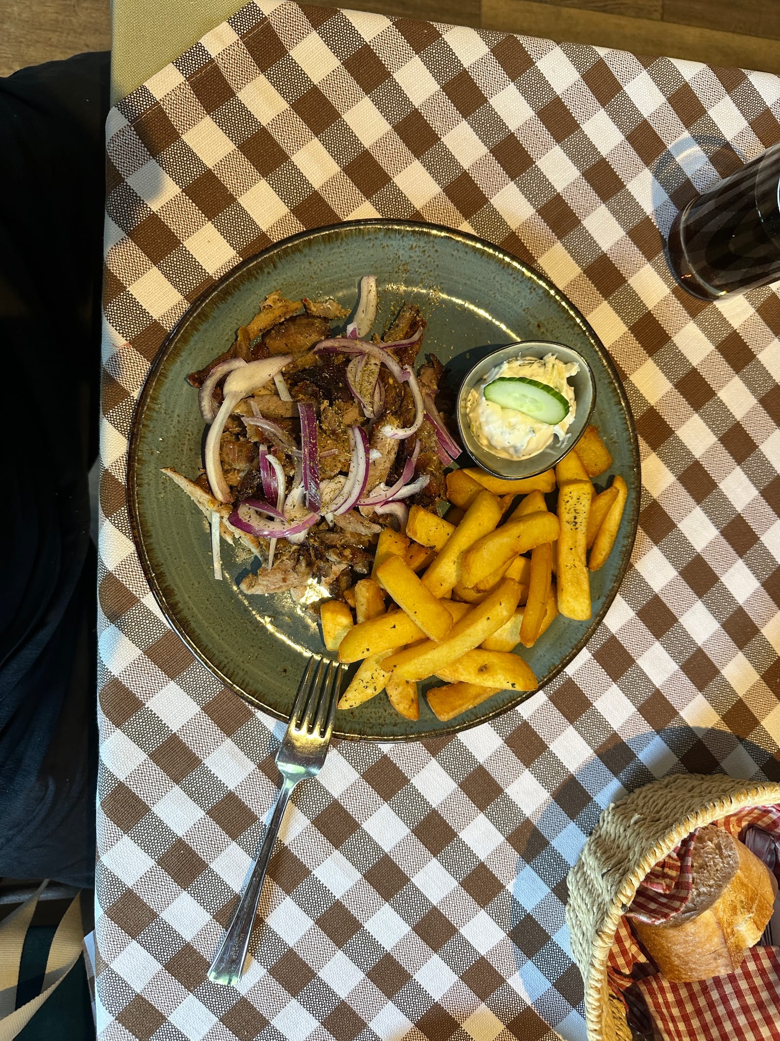 Taverna Axia