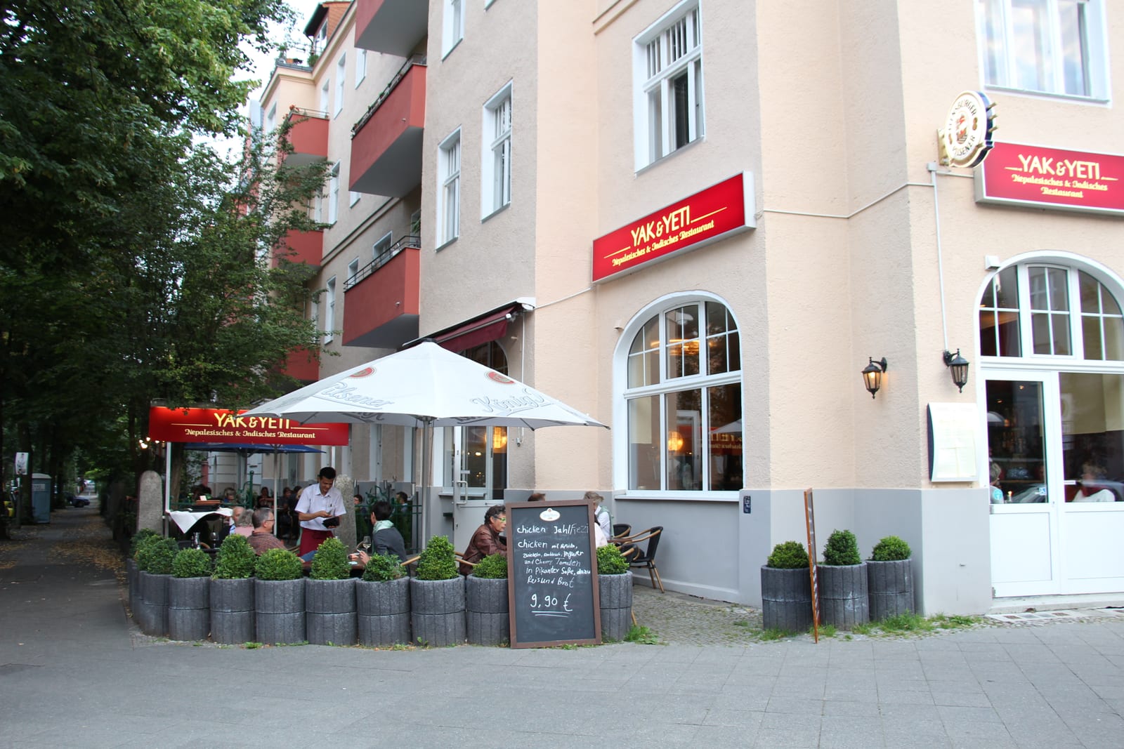 Yak and Yeti Berlin