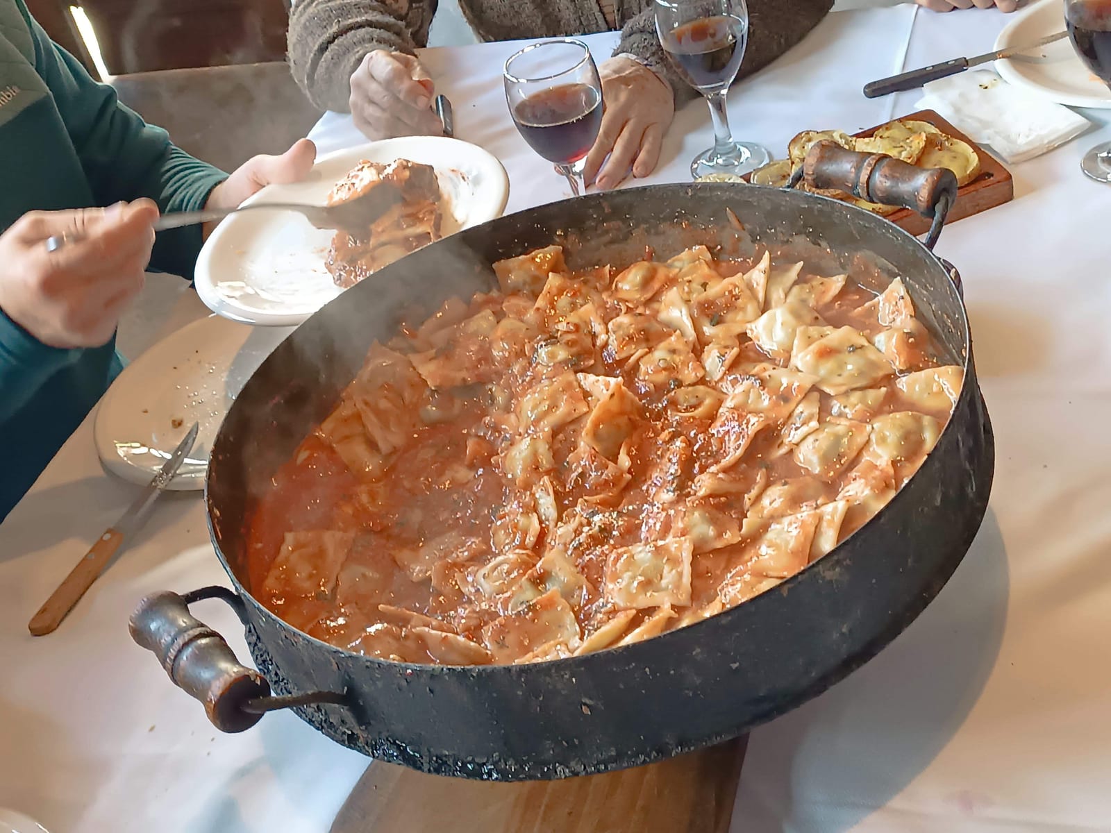 Al Fondo