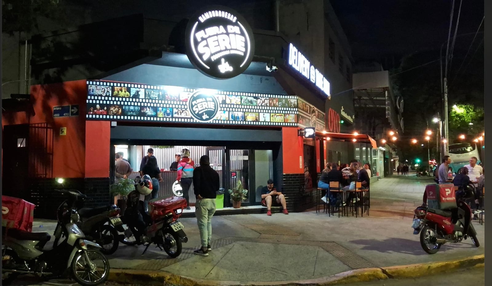 Hamburguesas Fuera de Serie Urquiza