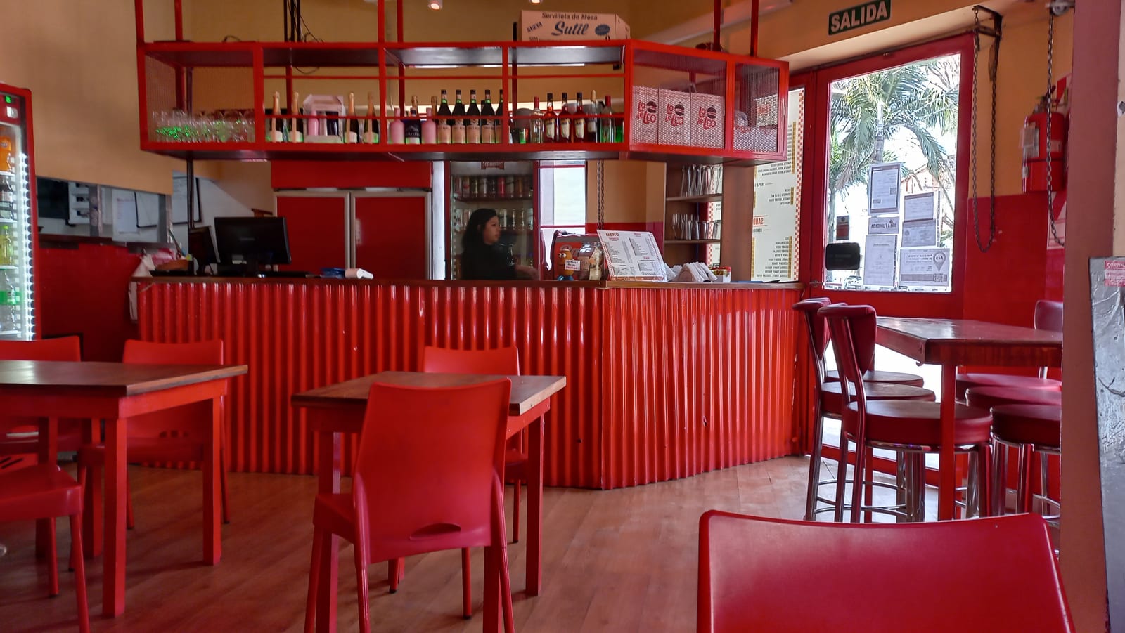 Hamburgueseria y Cafetería Lo de Leo
