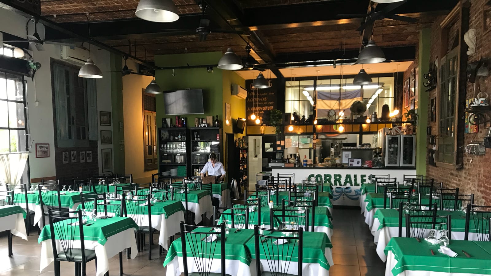 Restaurant Corrales