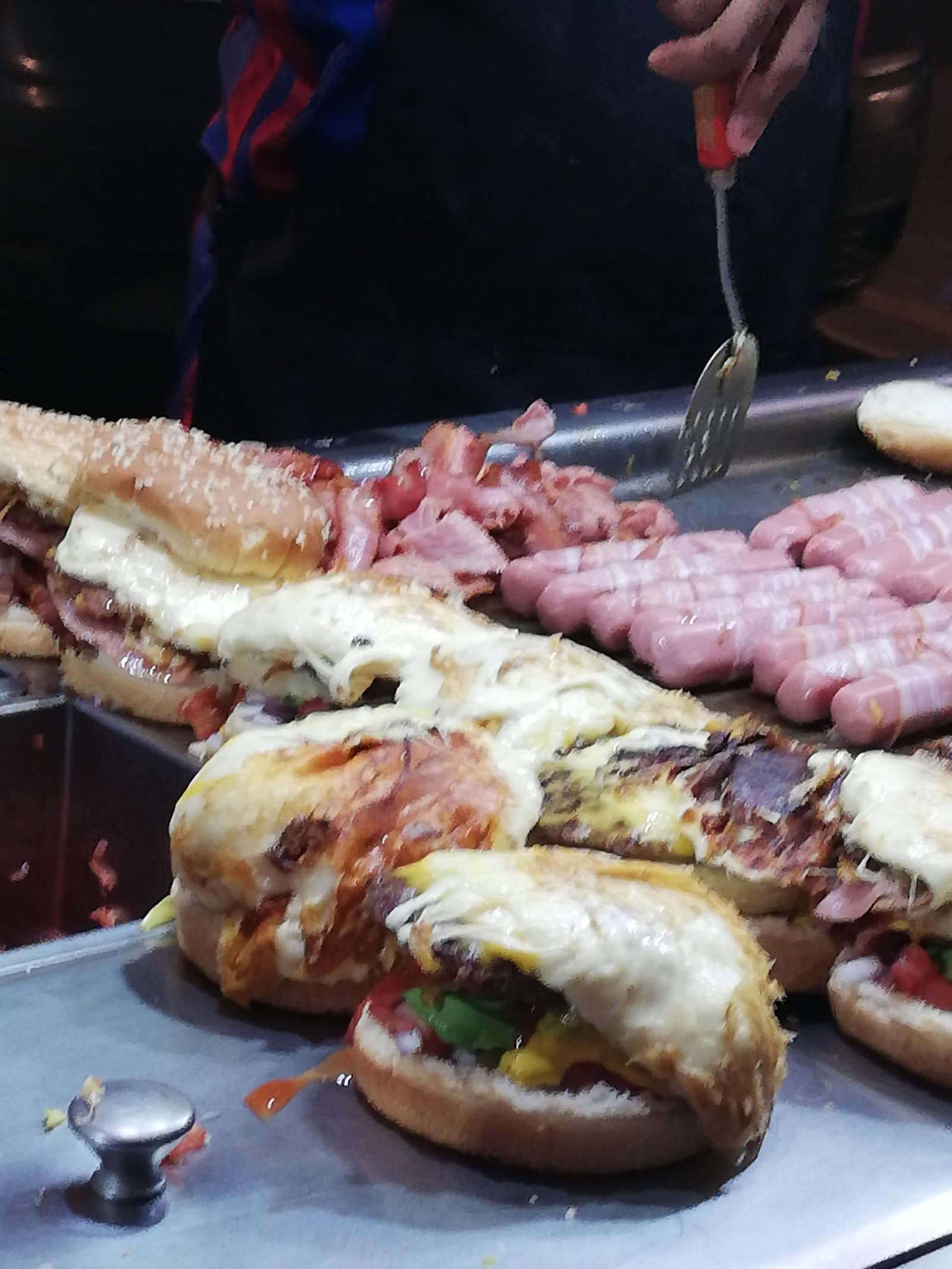 Hamburguesas y Hot Dogs "El Gordo"