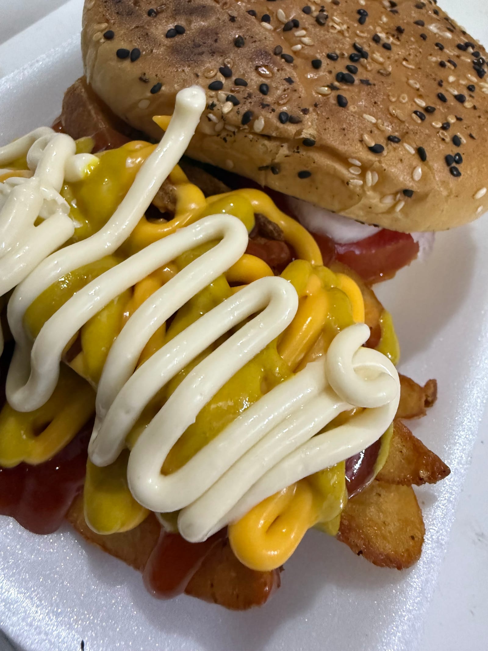 Kiki’s Burgers.