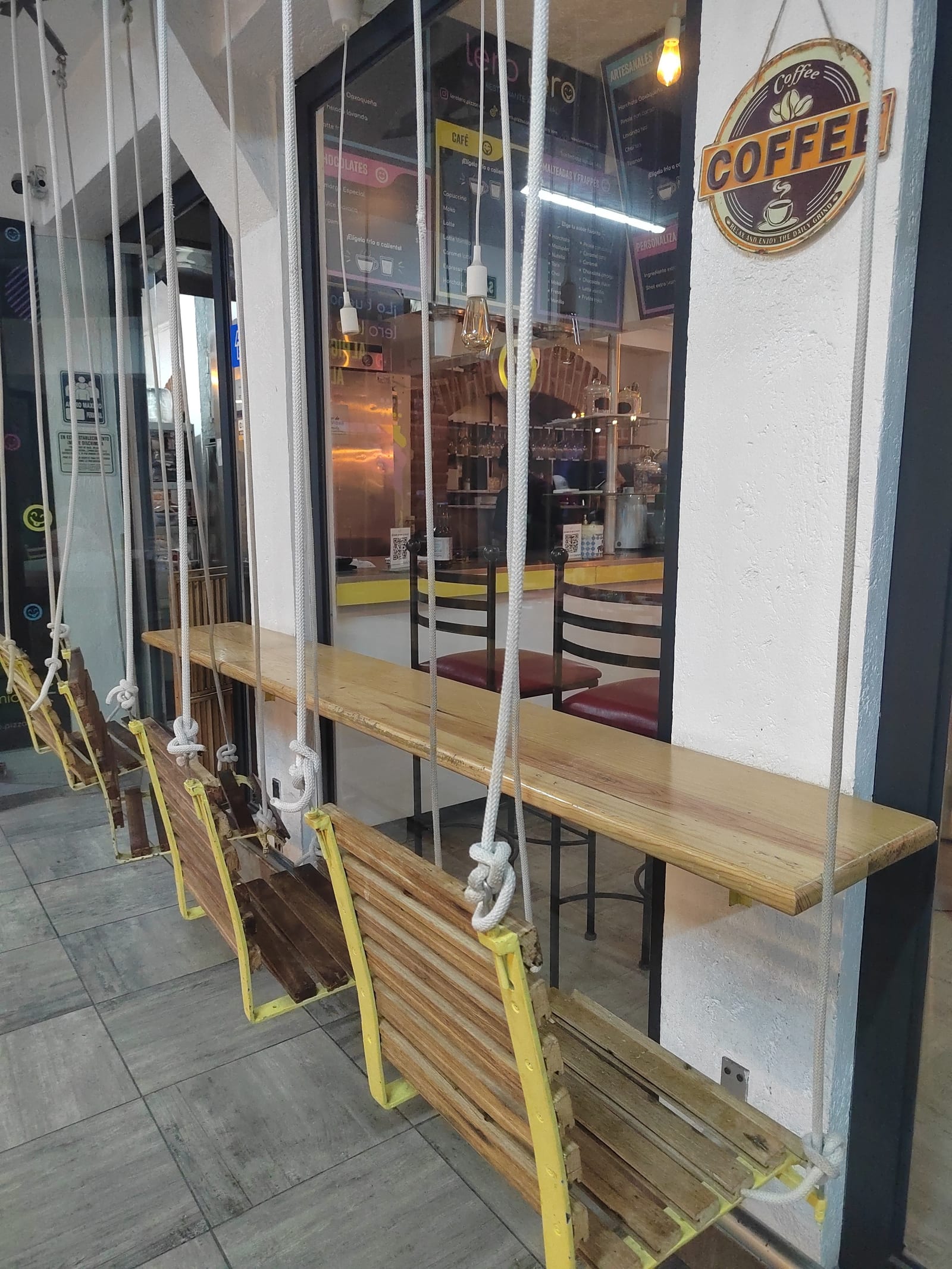Lero Lero Pizza y Café