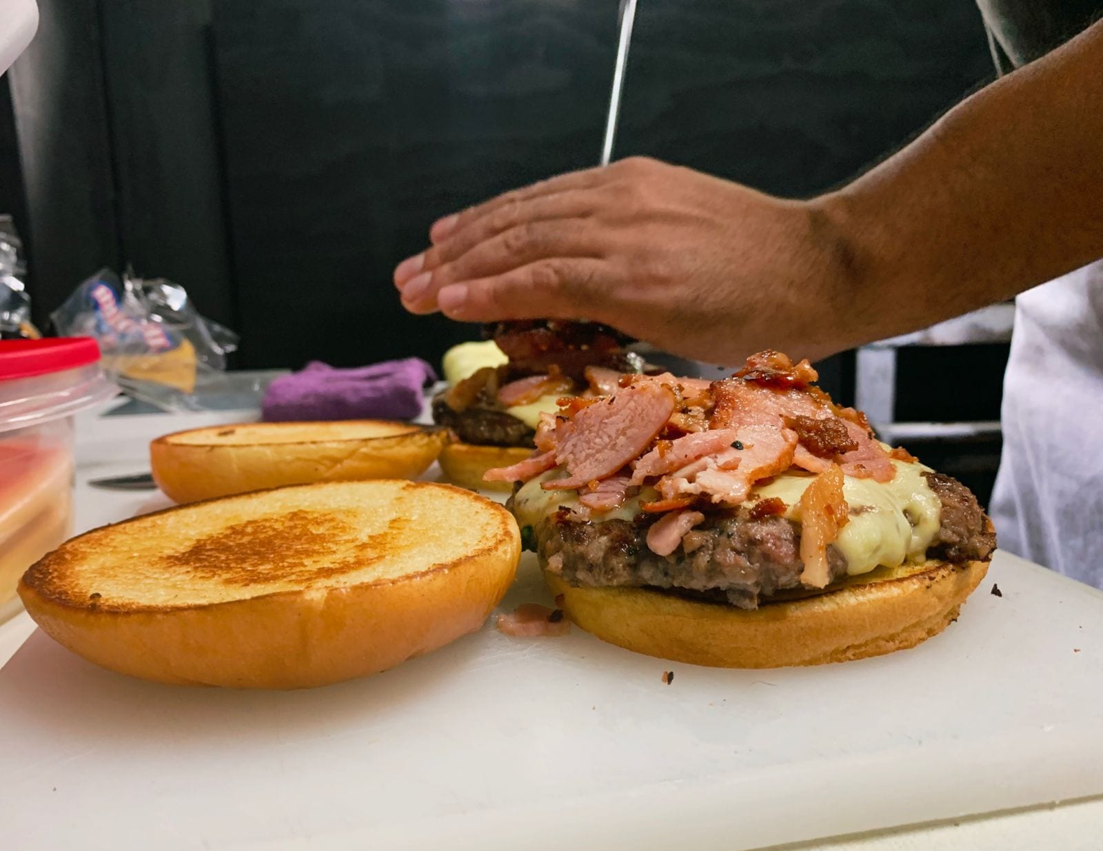 Soprano's Burger Del Valle