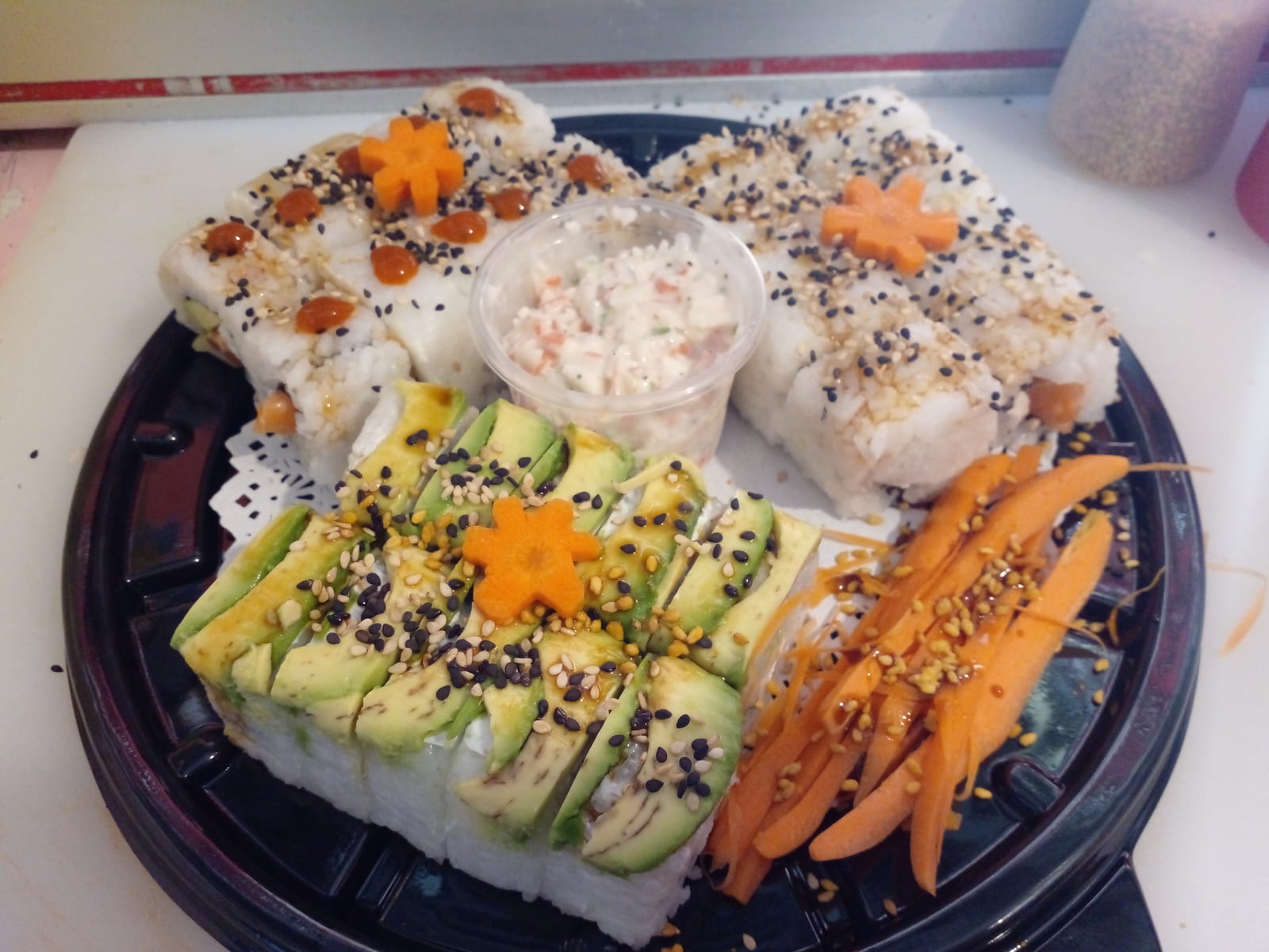 Vic M M Sushi y Mucho Mas