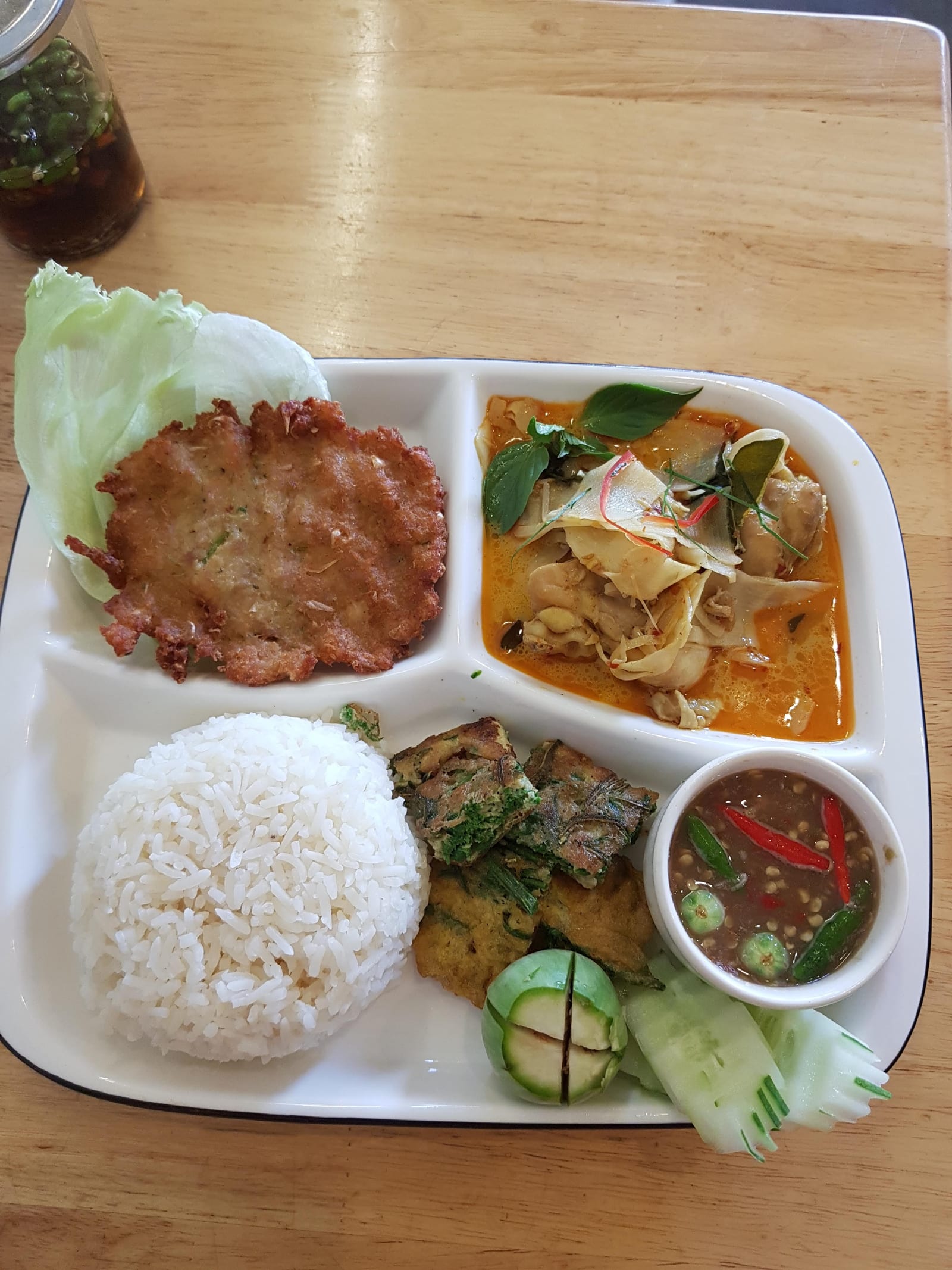 ข้าวแกงประตูเชียงใหม่