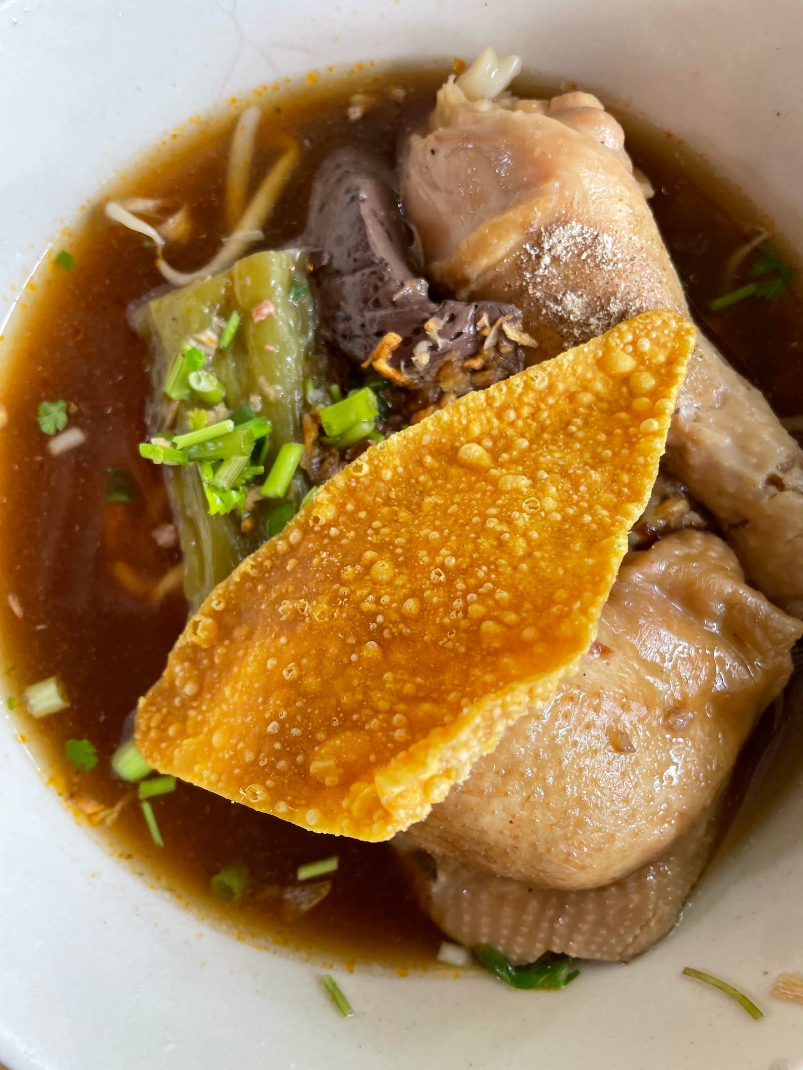 ร้านก๋วยเตี้ยวไก่ขัน