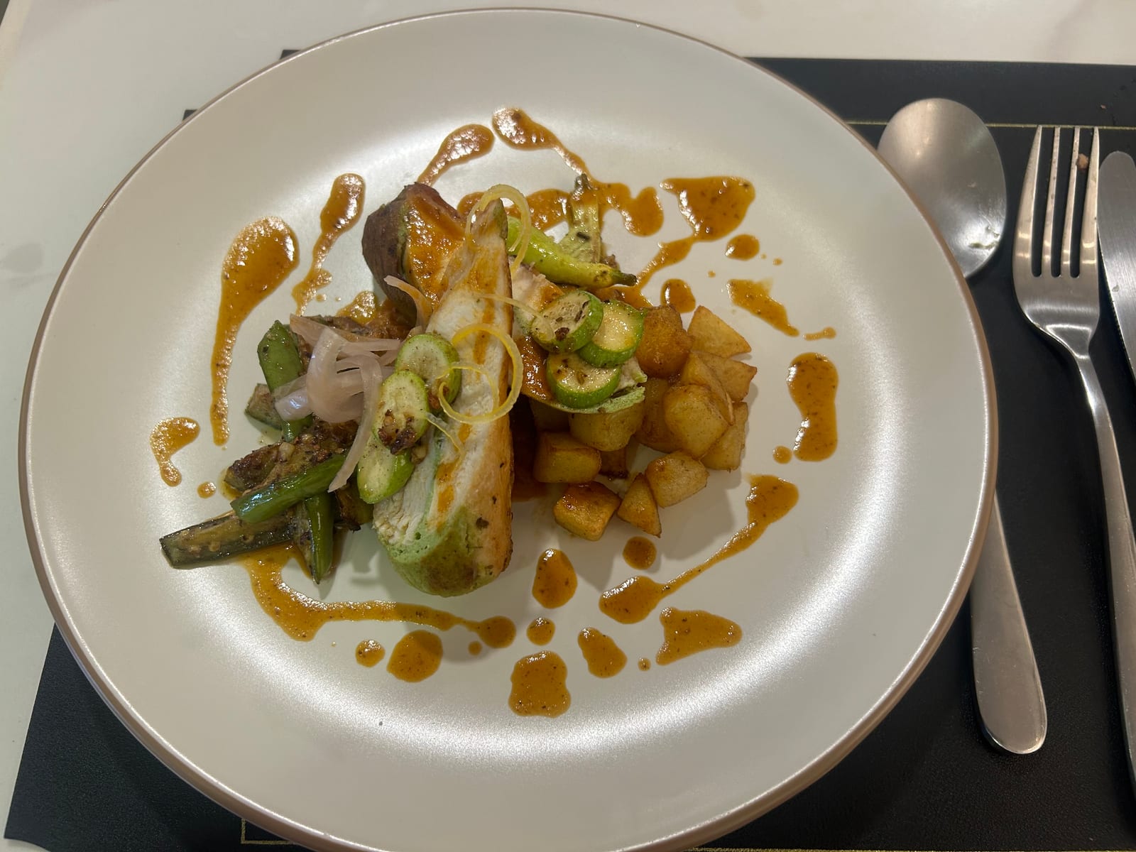 La Friandise Restaurant & Coffee Shop