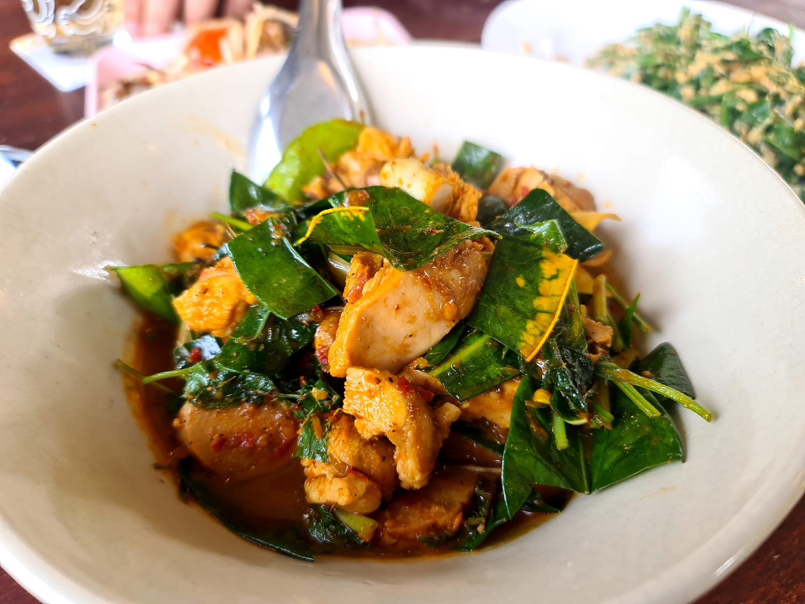 ร้านอาหารปอยหลวงโภชนา Poyluang Pochana