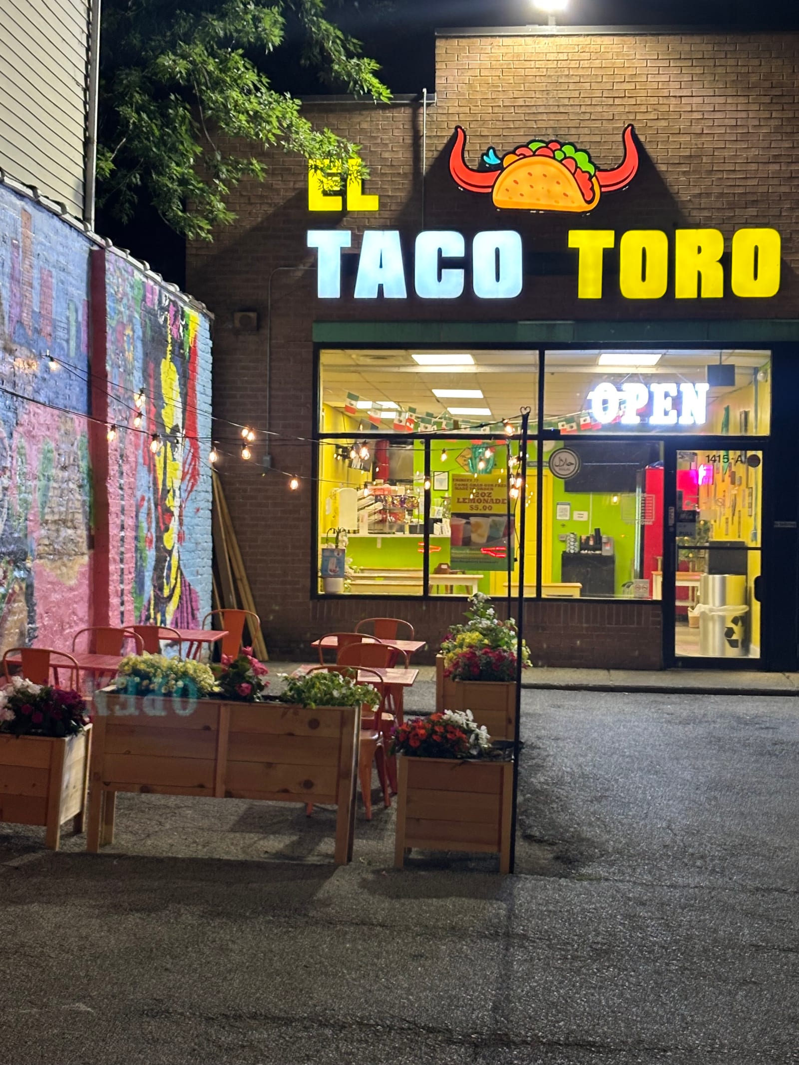 El Taco Toro