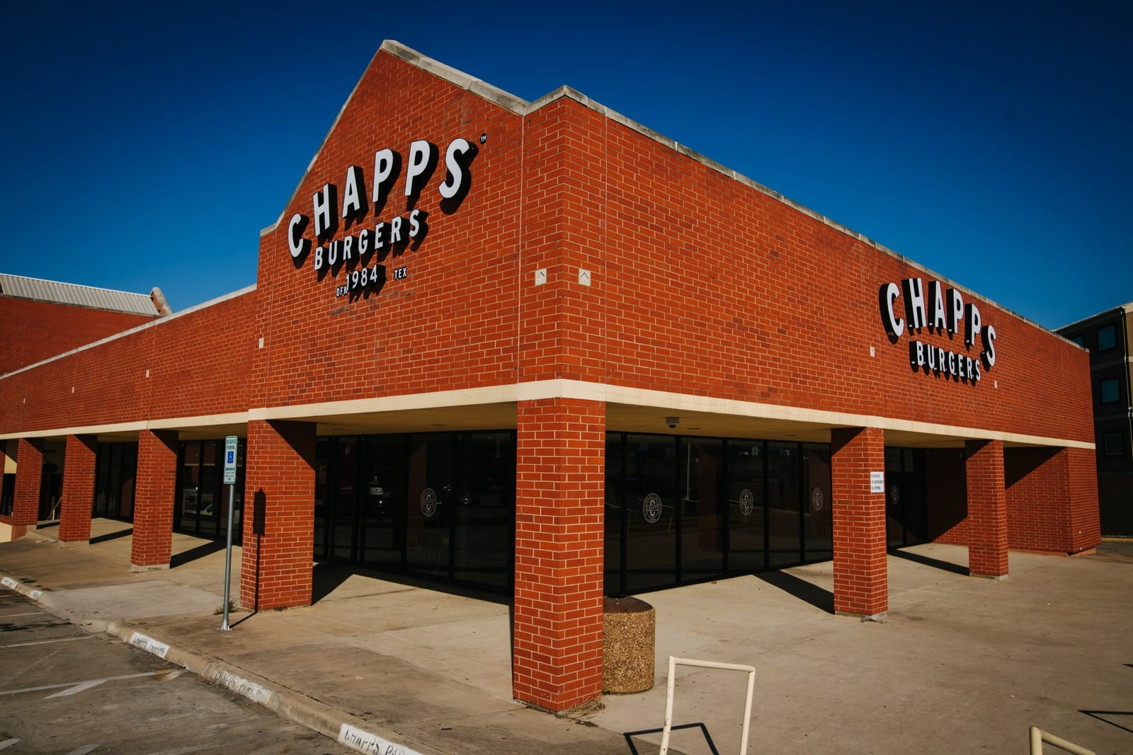 Chapps Burgers (Hwy 360)