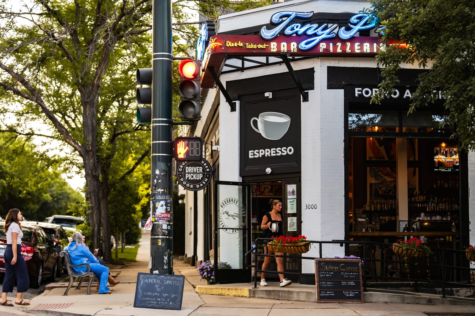 Tony P's Bar & Pizzeria LoHi