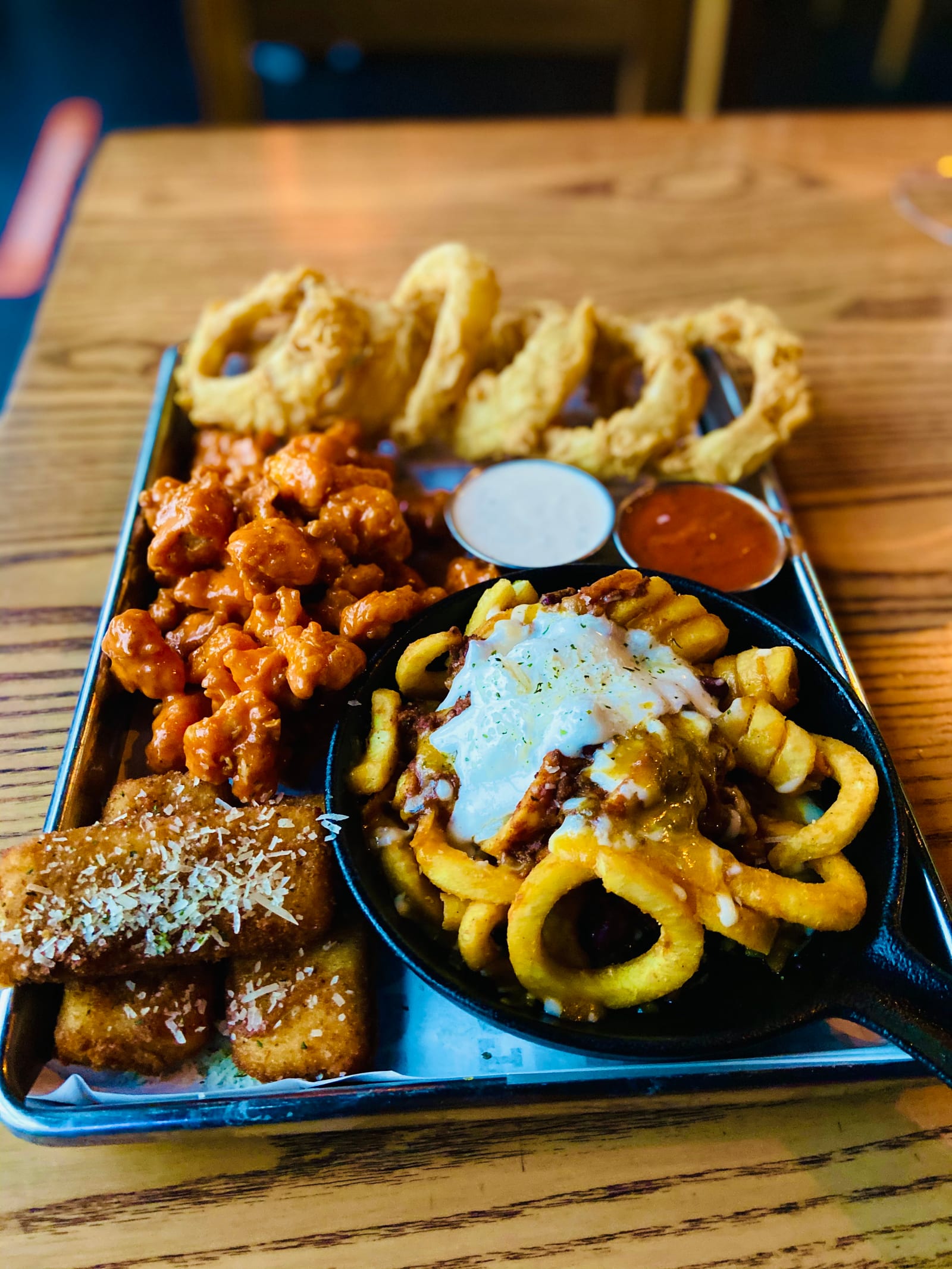 Buffalo Wings & Rings