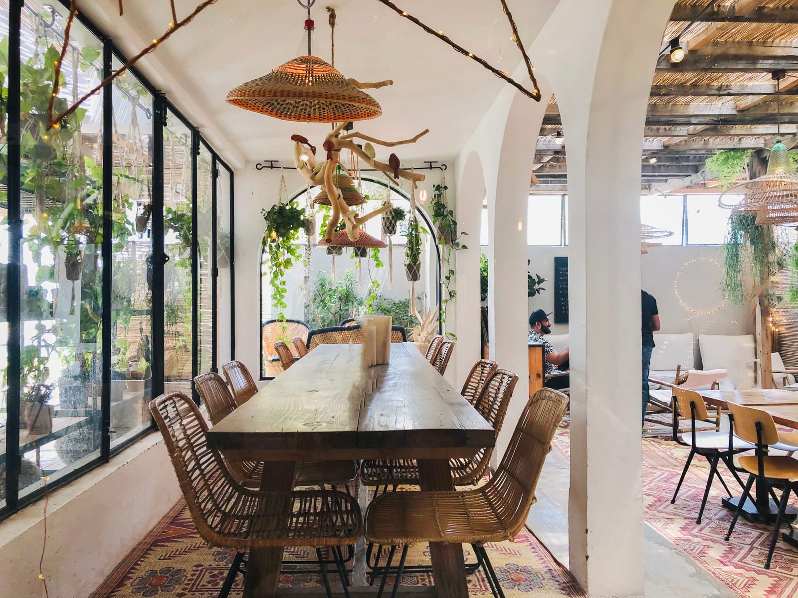 Comptoir 102 Concept Store & Healthy Cafe