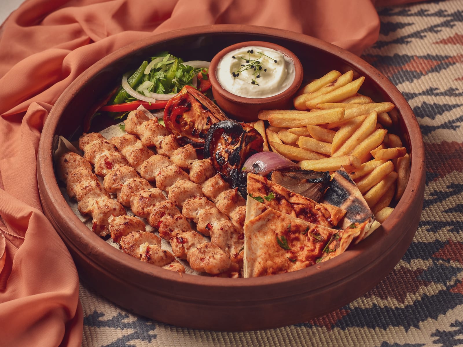 Khobzah W Fakhaara Restaurant مطعم خبزة وفخارة دبي