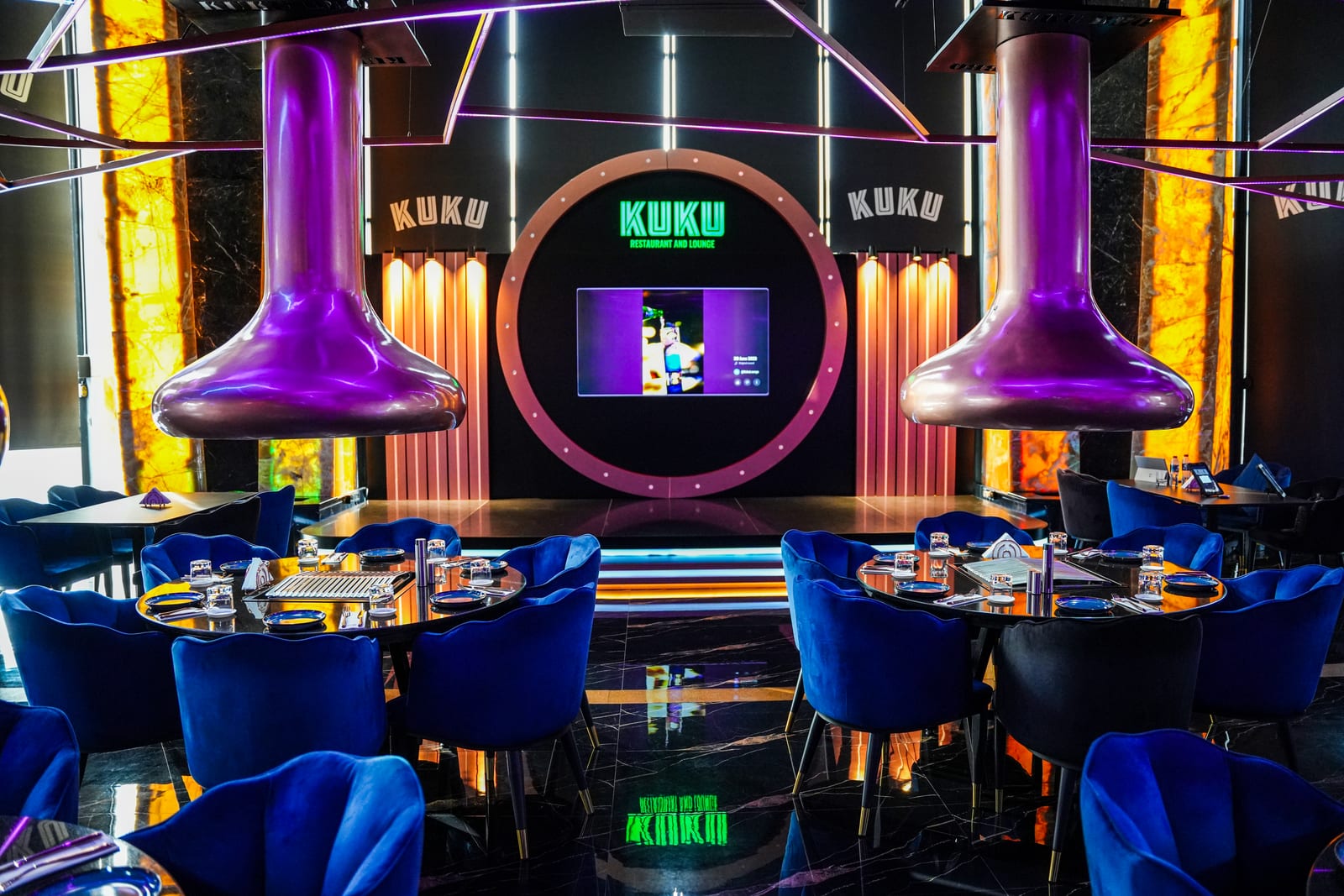 Kuku Restaurant and Lounge