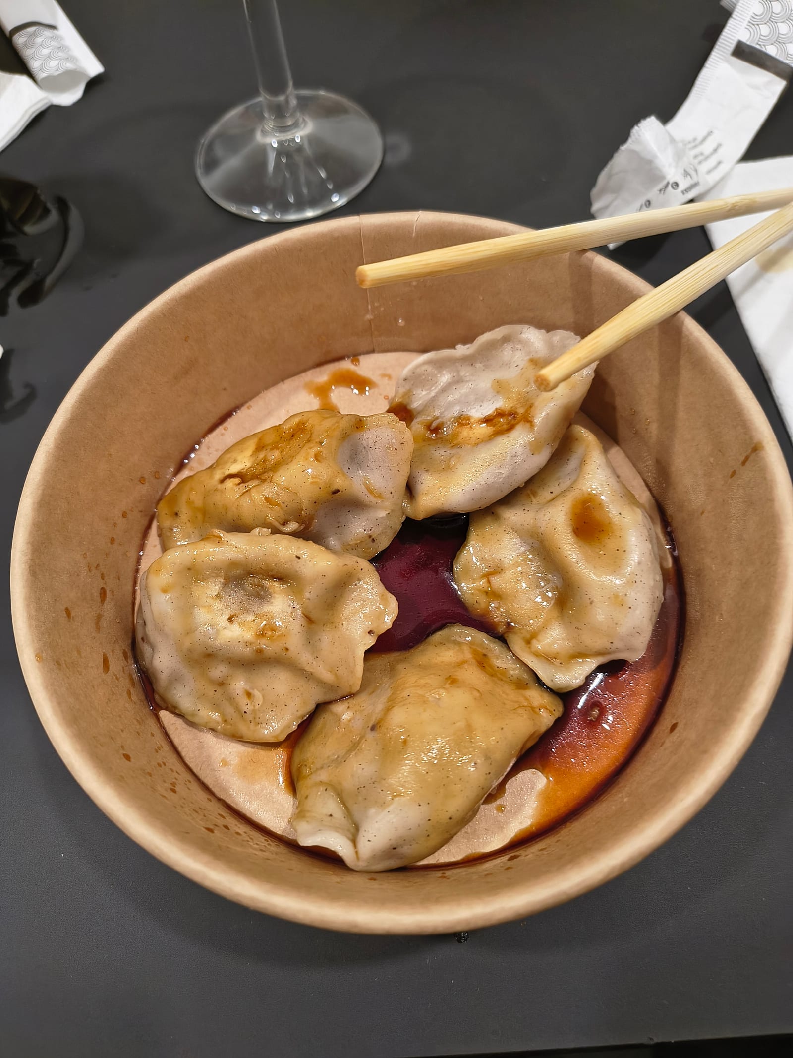 Ravvin la Fabbrica Dei Ravioli e Vino