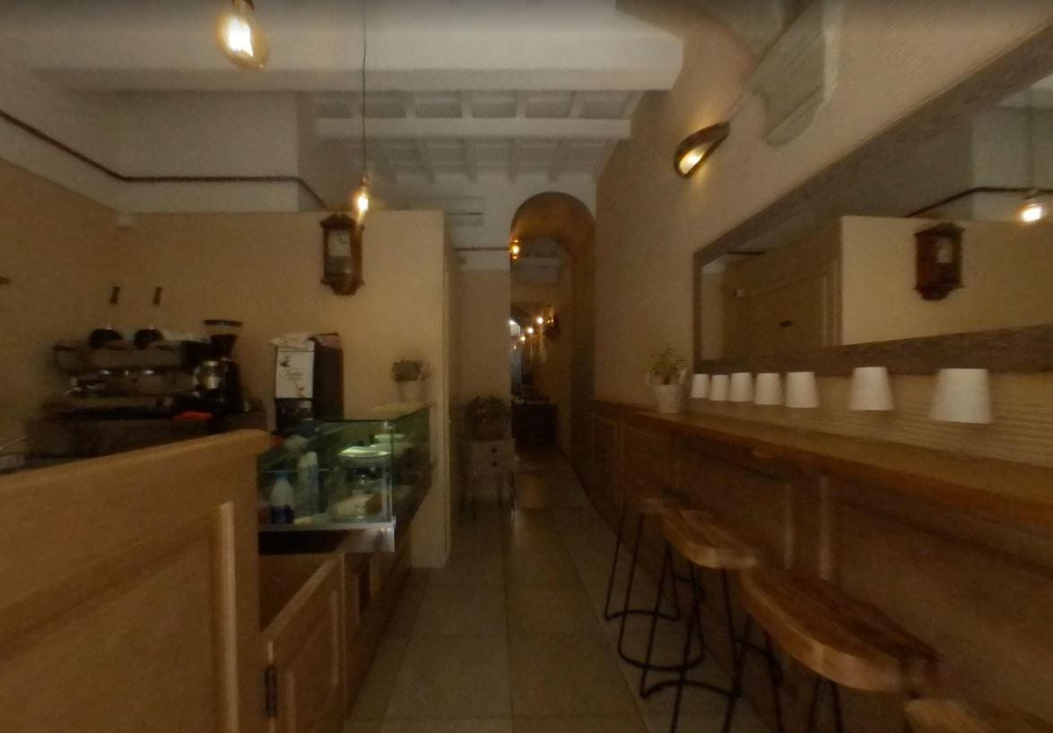 Trattoria La Tana Cucina Casalinga Tipica Giapponese