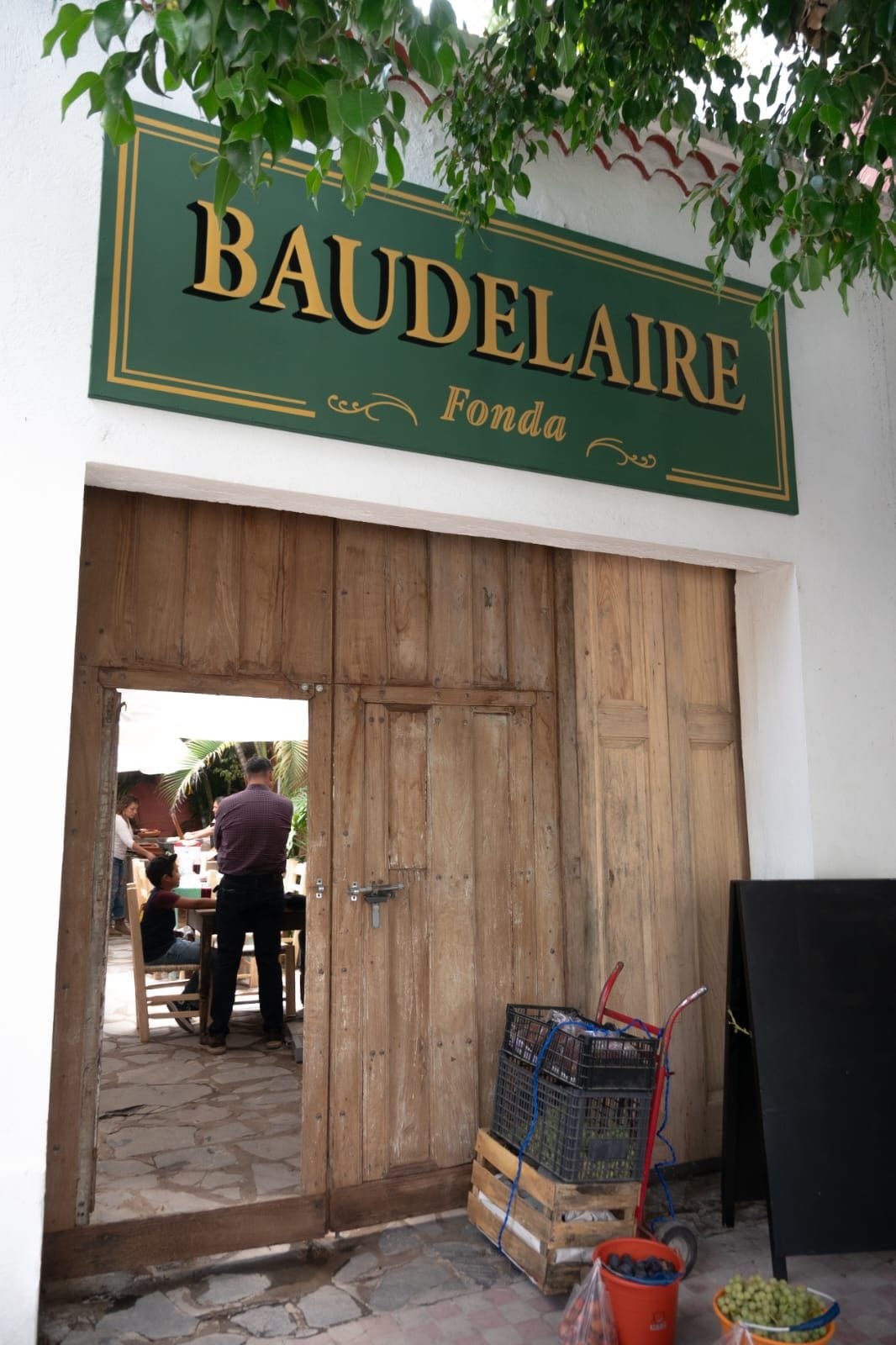 Baudelaire Fonda