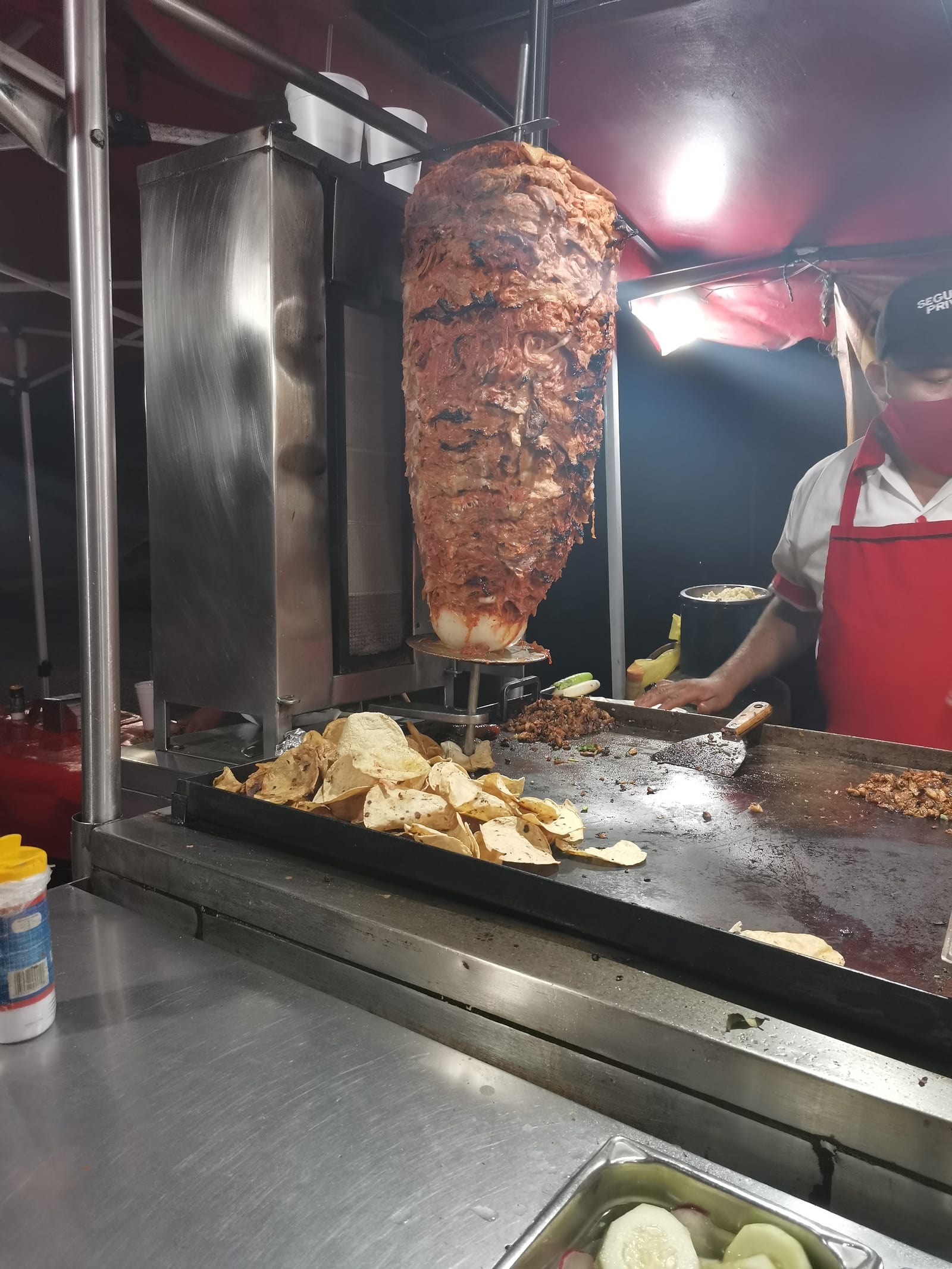 Los Cuñados Tacos