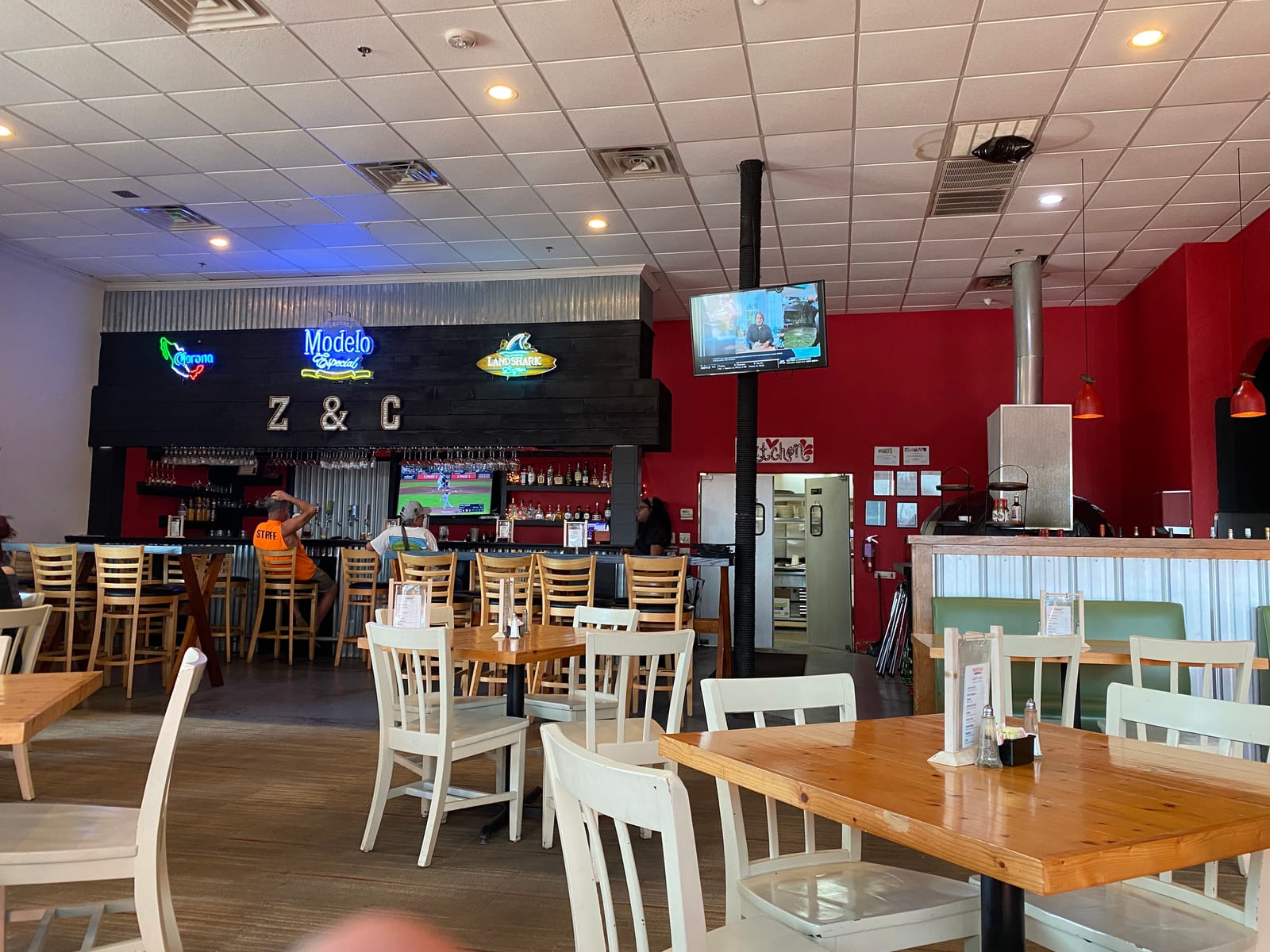 Habanero's Grill & Bar