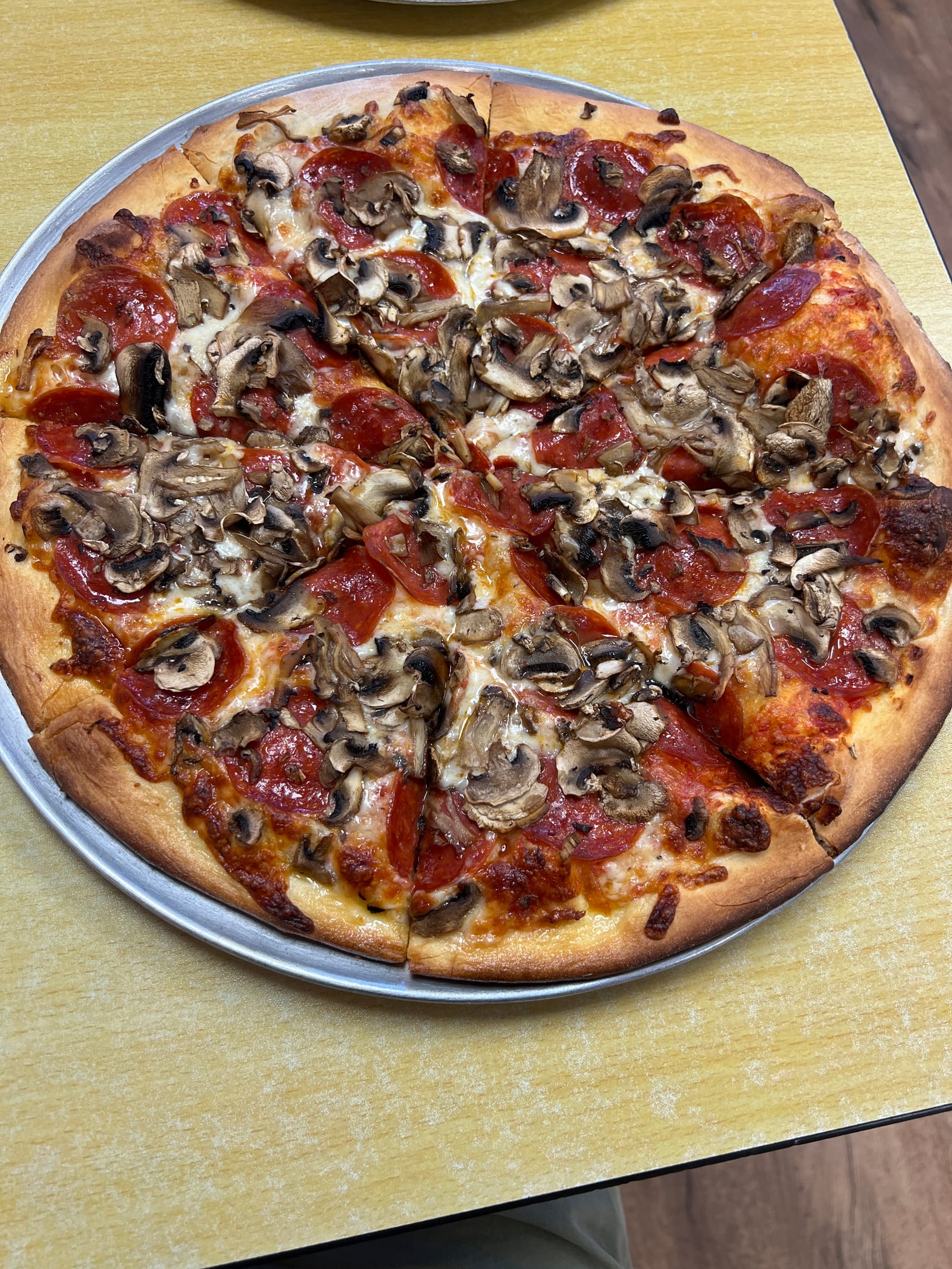M3 Pizza