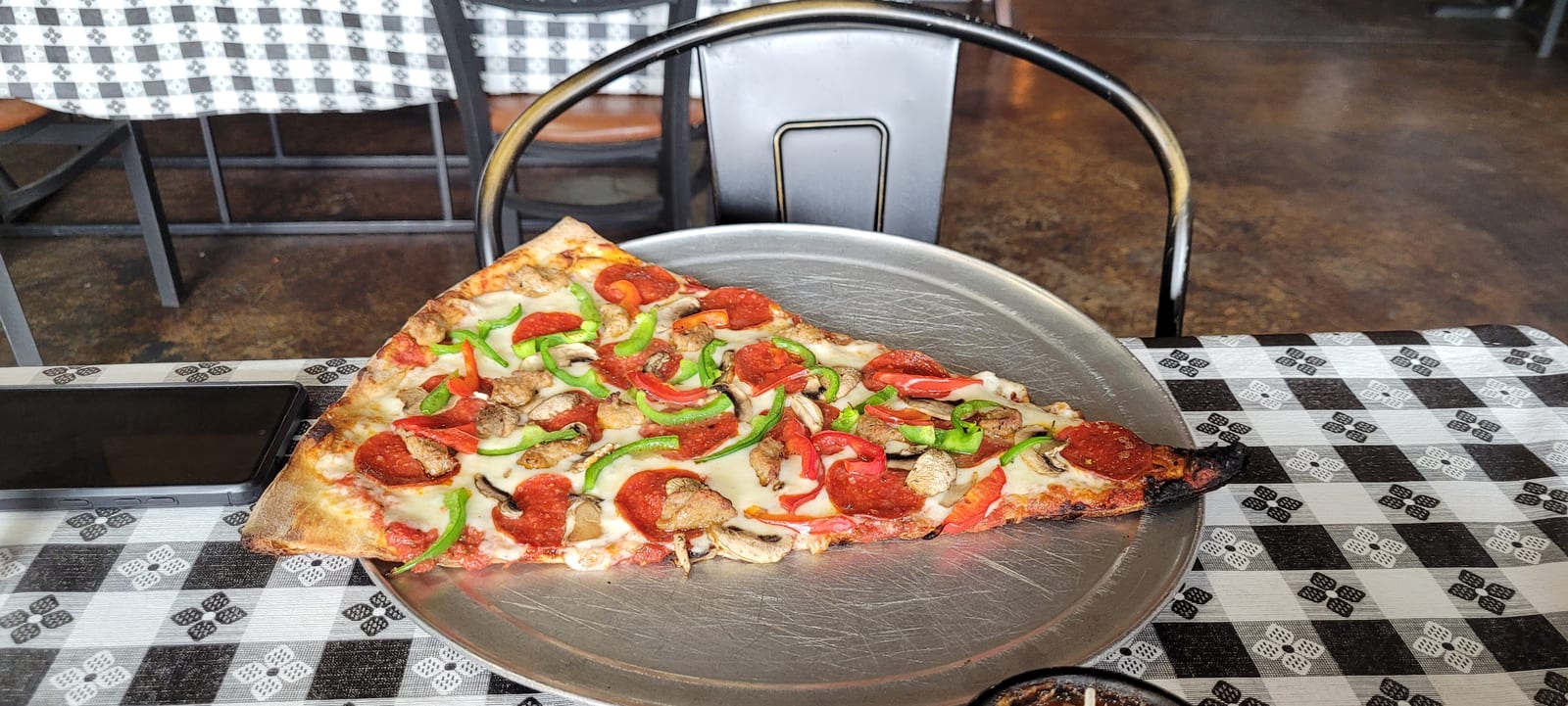 Mony's Pizzeria & Italian Kitchen
