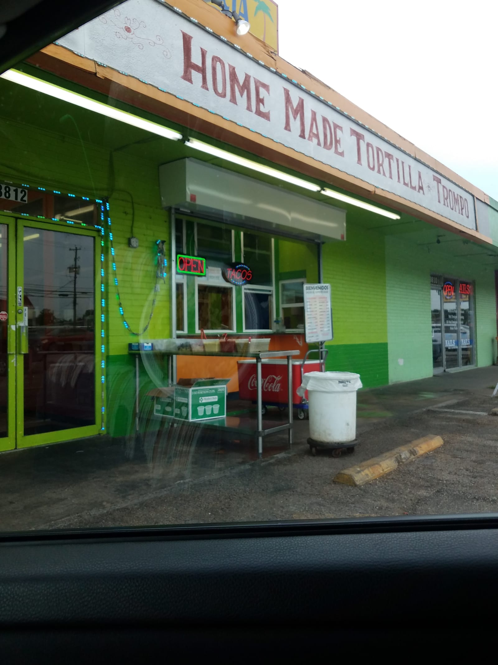 Refresqueria South Houston