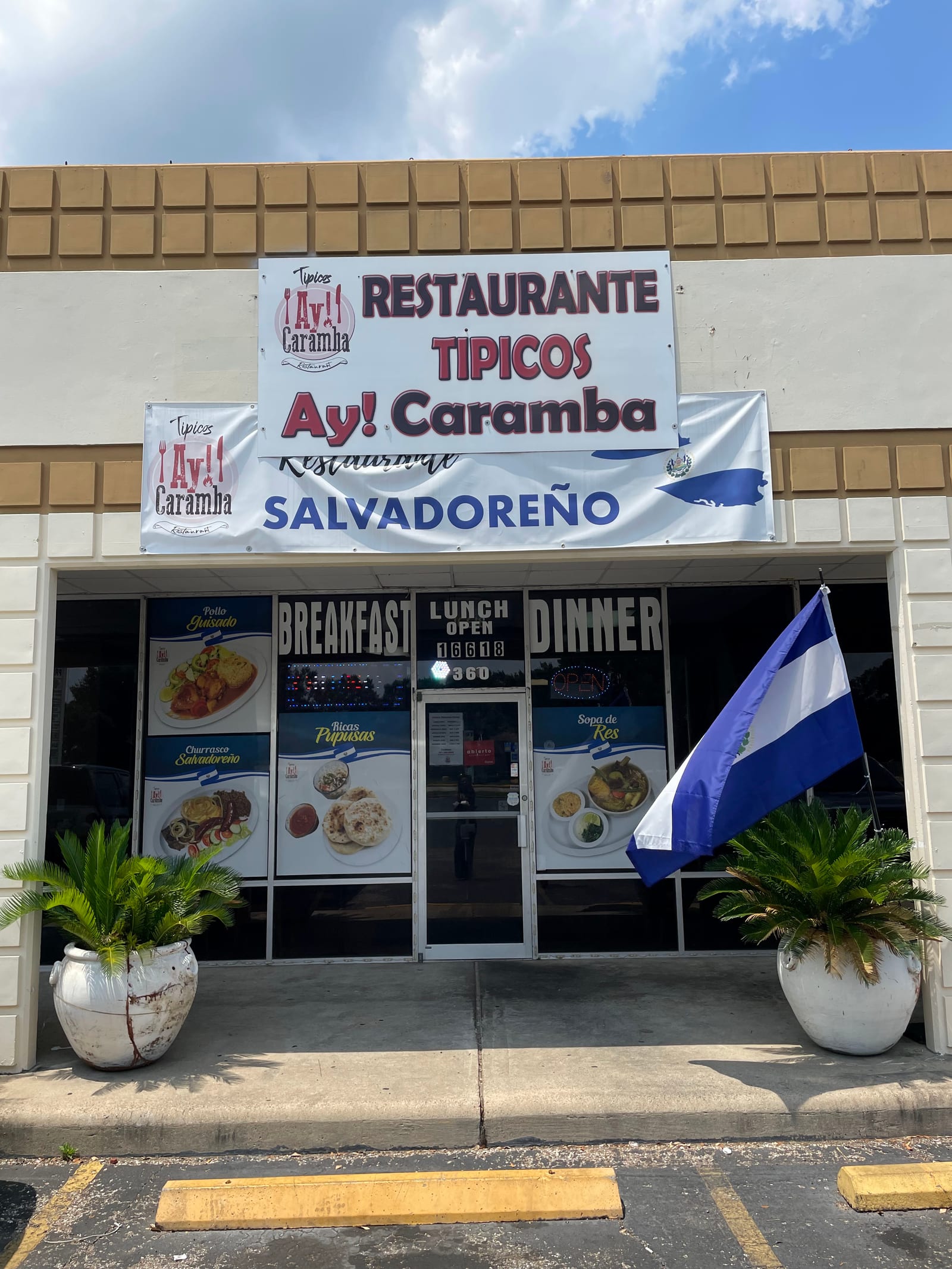 Tipicos Ay Caramba Restaurant