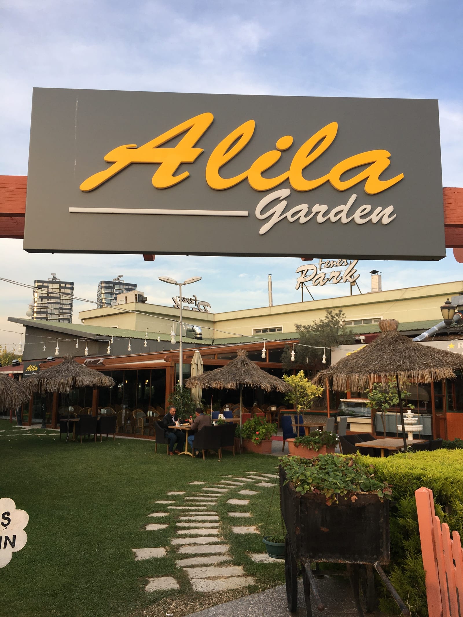 Alila Nargile Cafe
